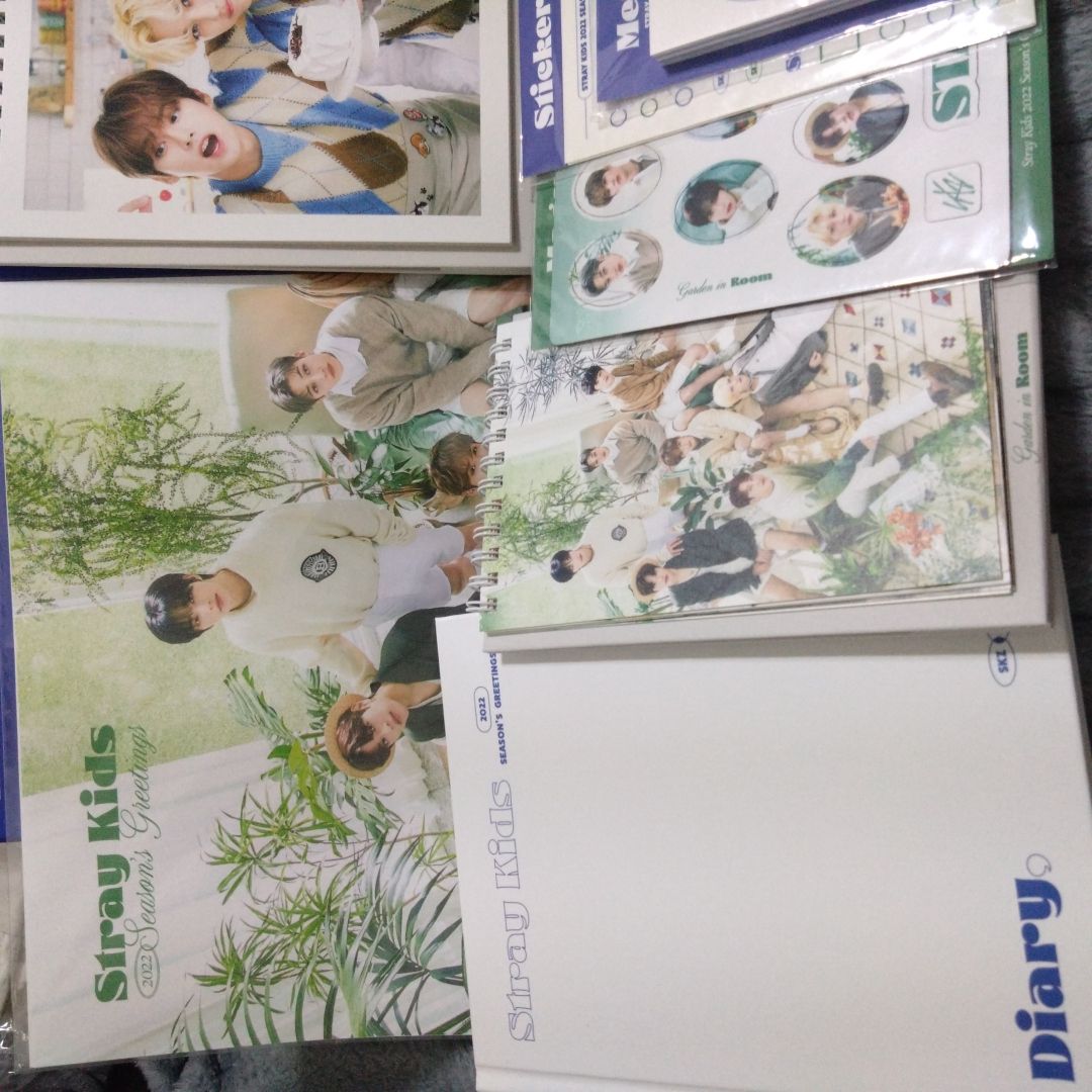  Stray kids |  22年年曆