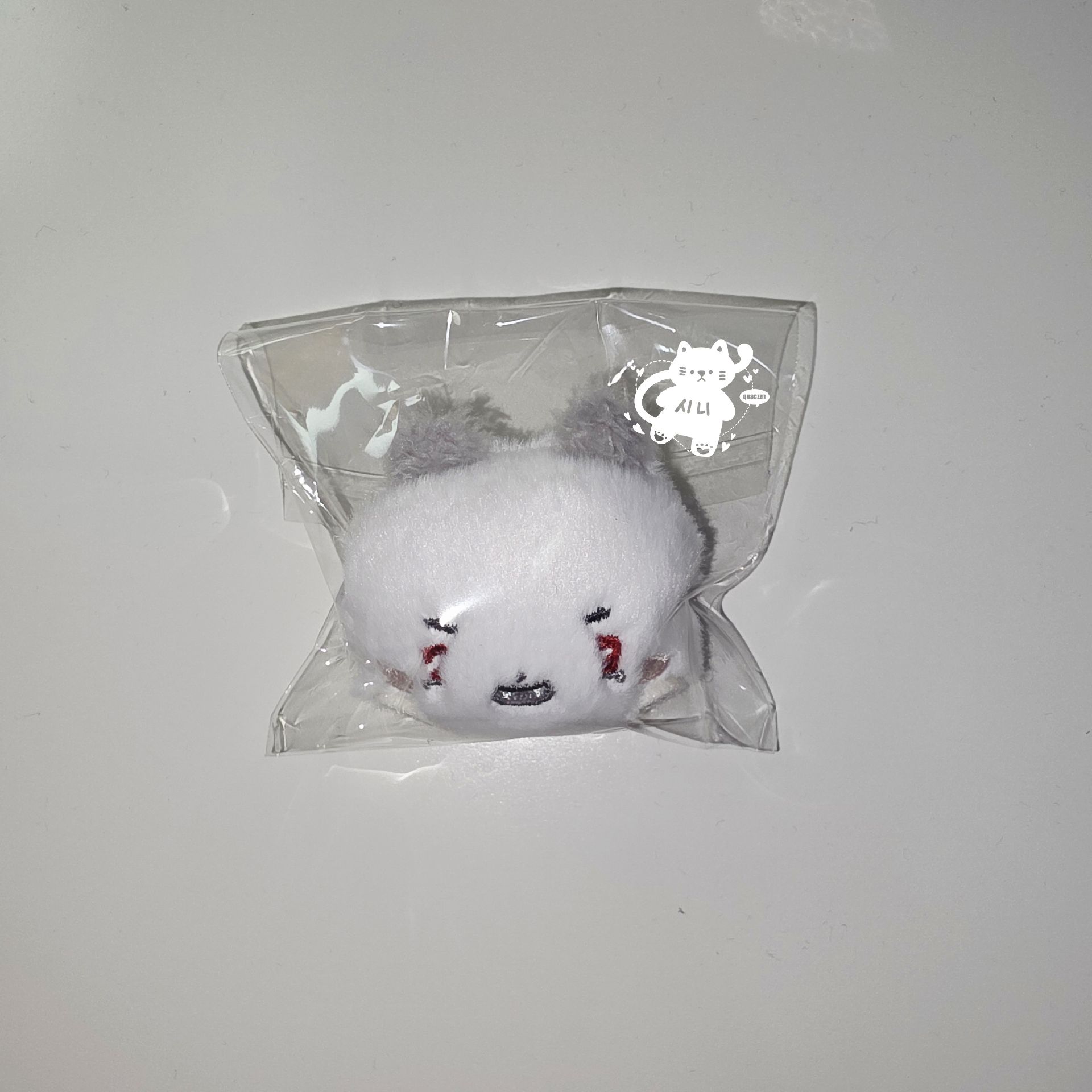 PLAVE BABY ROOM MMMM徽章