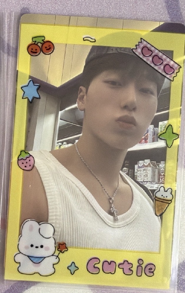 傘尼寶寶 穿搭嘎又嘟嘟嘴