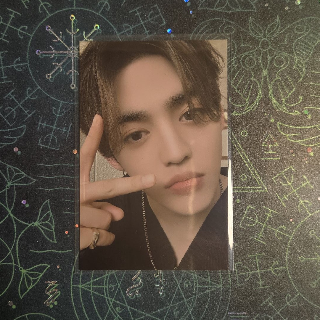 SEVENTEEN 2024 克拉島襯衫 小卡