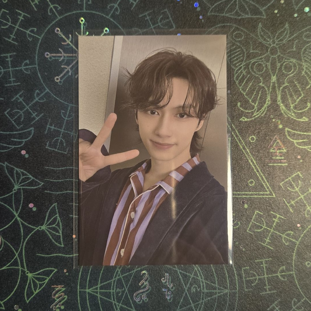 SEVENTEEN 2024 克拉島襯衫 小卡