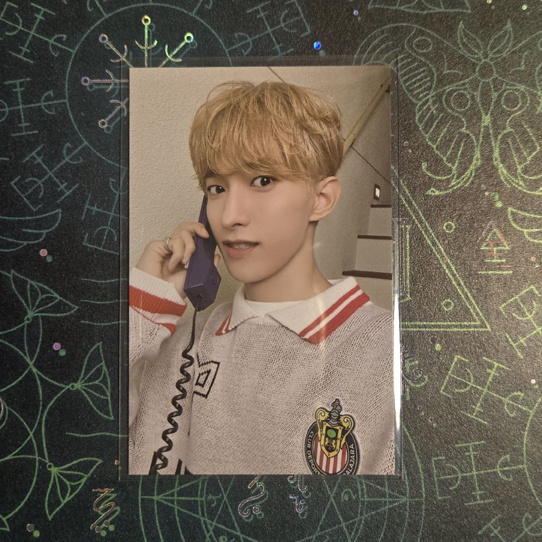 SEVENTEEN 2024 克拉島襯衫 小卡