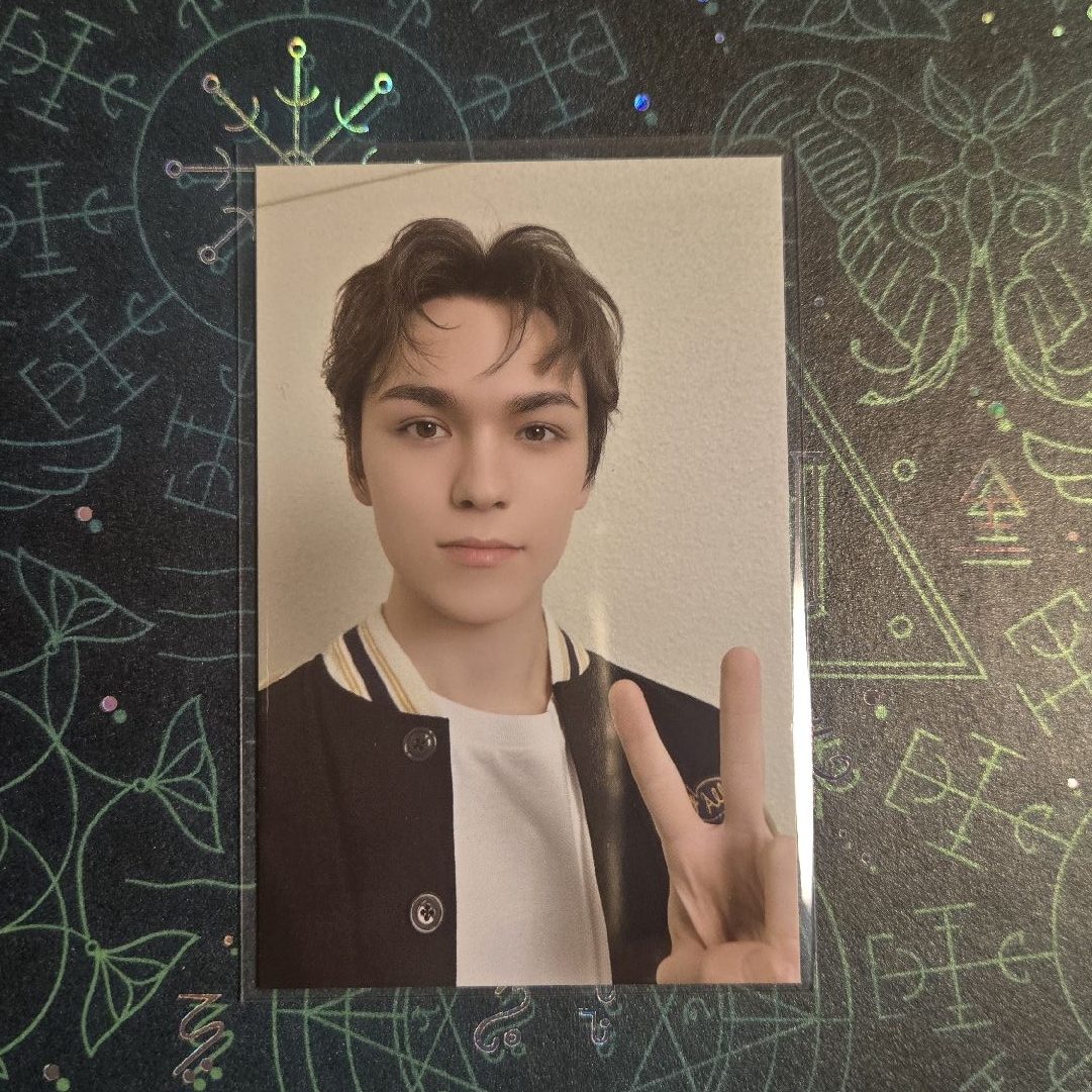 SEVENTEEN 2024 克拉島襯衫 小卡