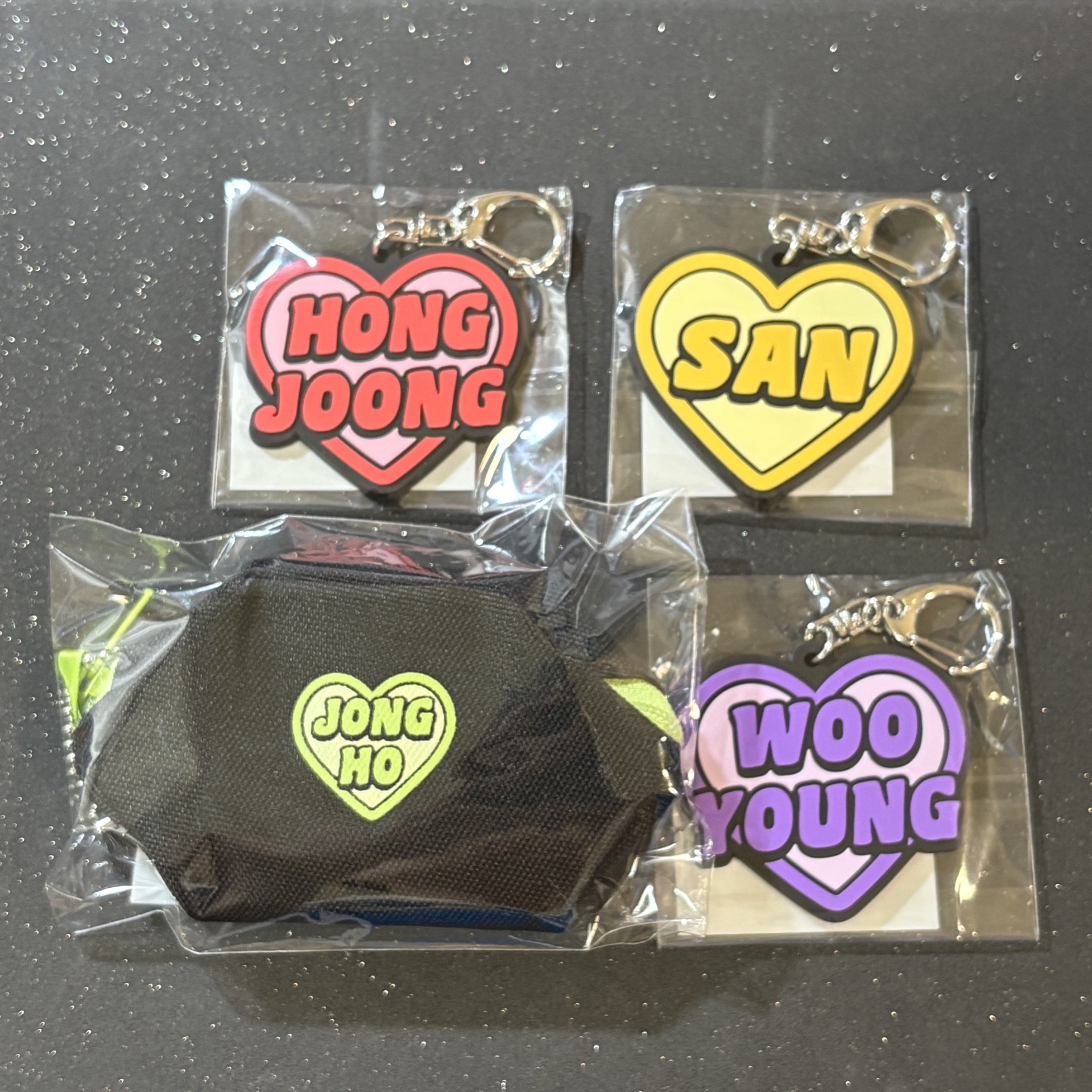 ATEEZ JAPAN 一番賞 吊飾 小包