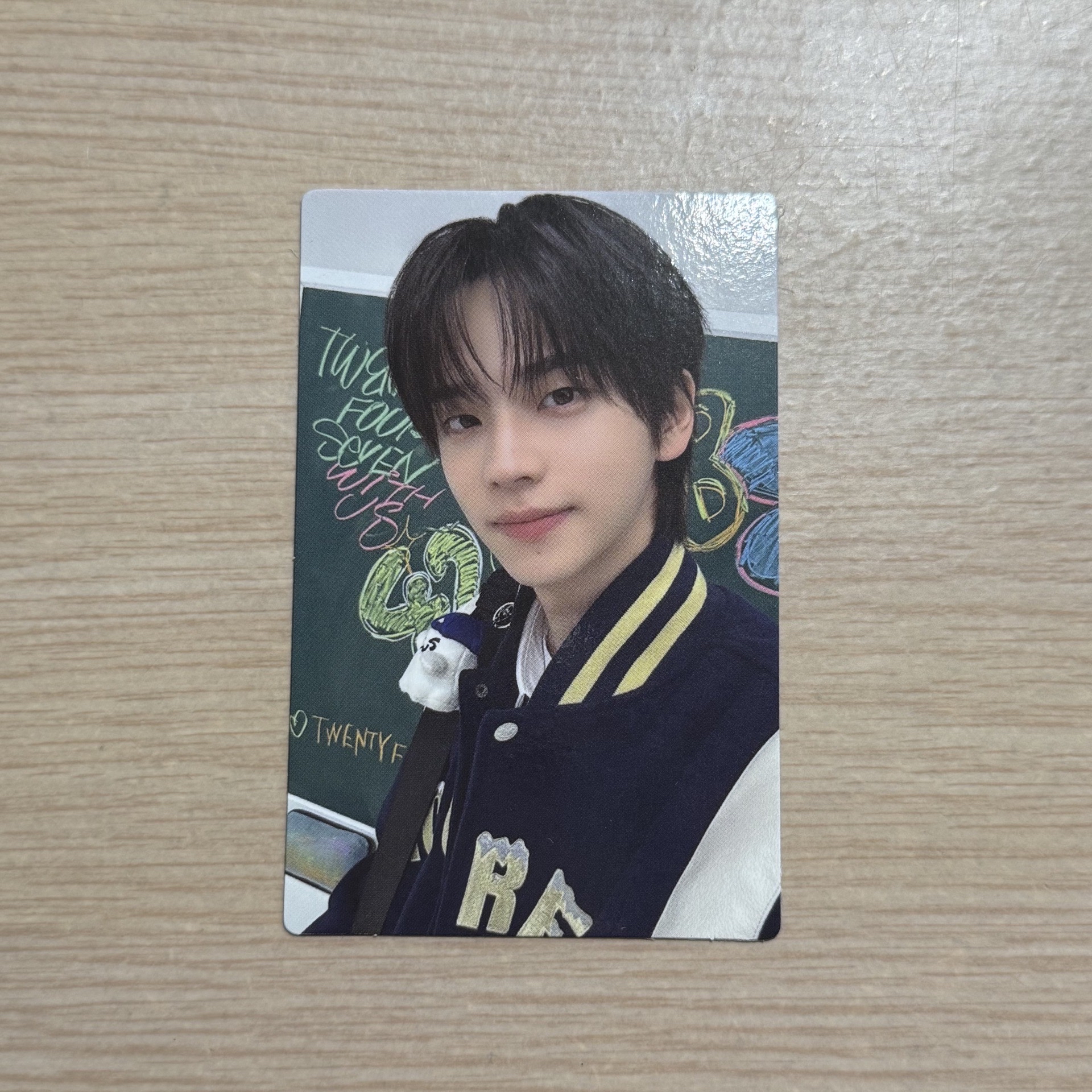 申惟 飯咪卡包卡