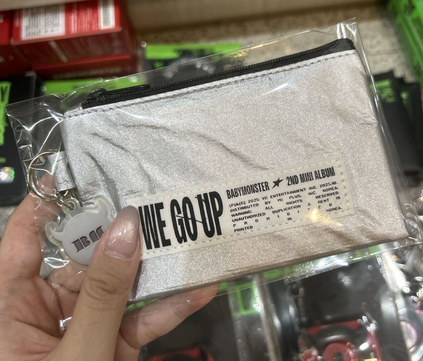 We Go Up零錢包（內有一套卡