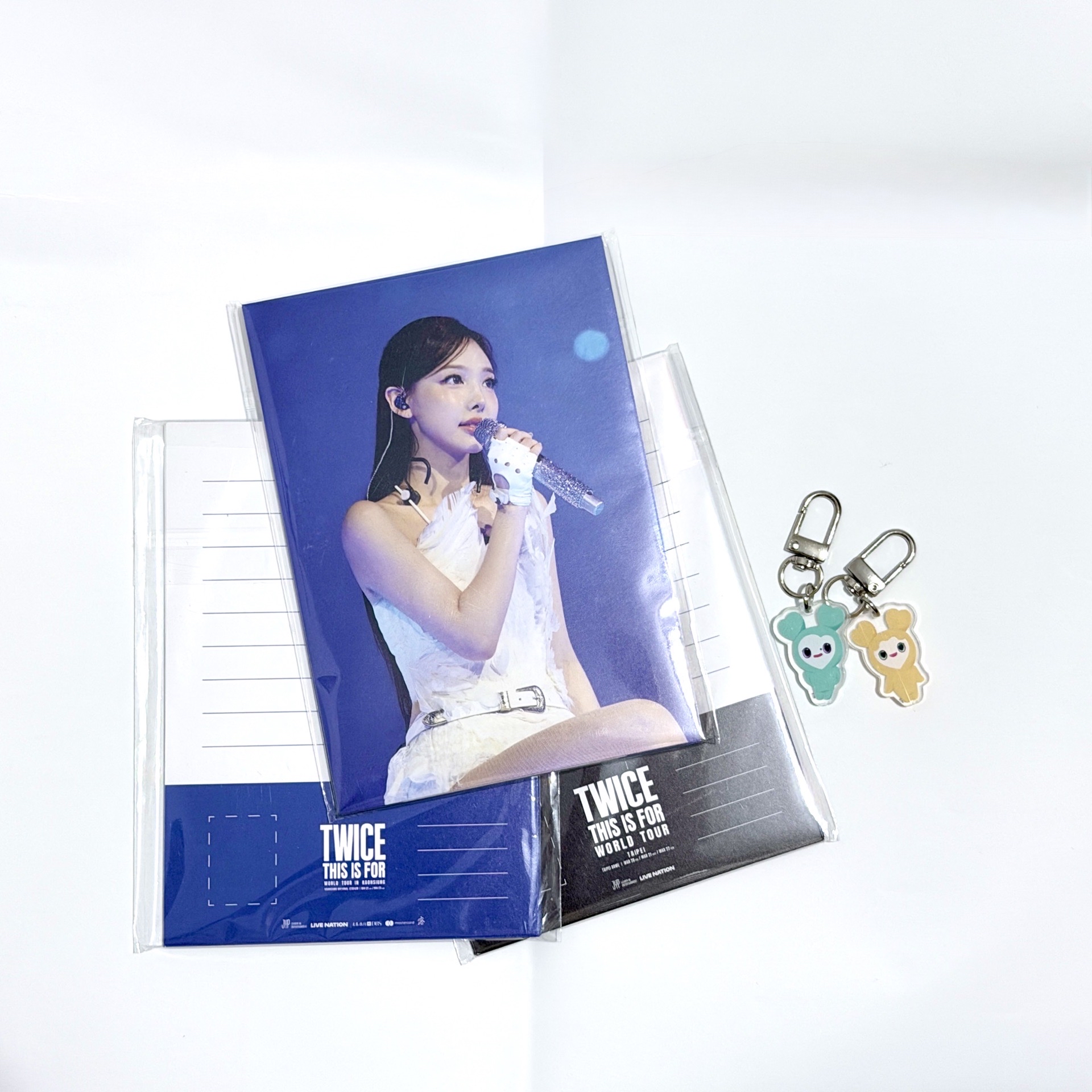 TWICE 六巡 VIP限定禮 明信片 台北周邊店 滿額禮 鑰匙圈吊飾