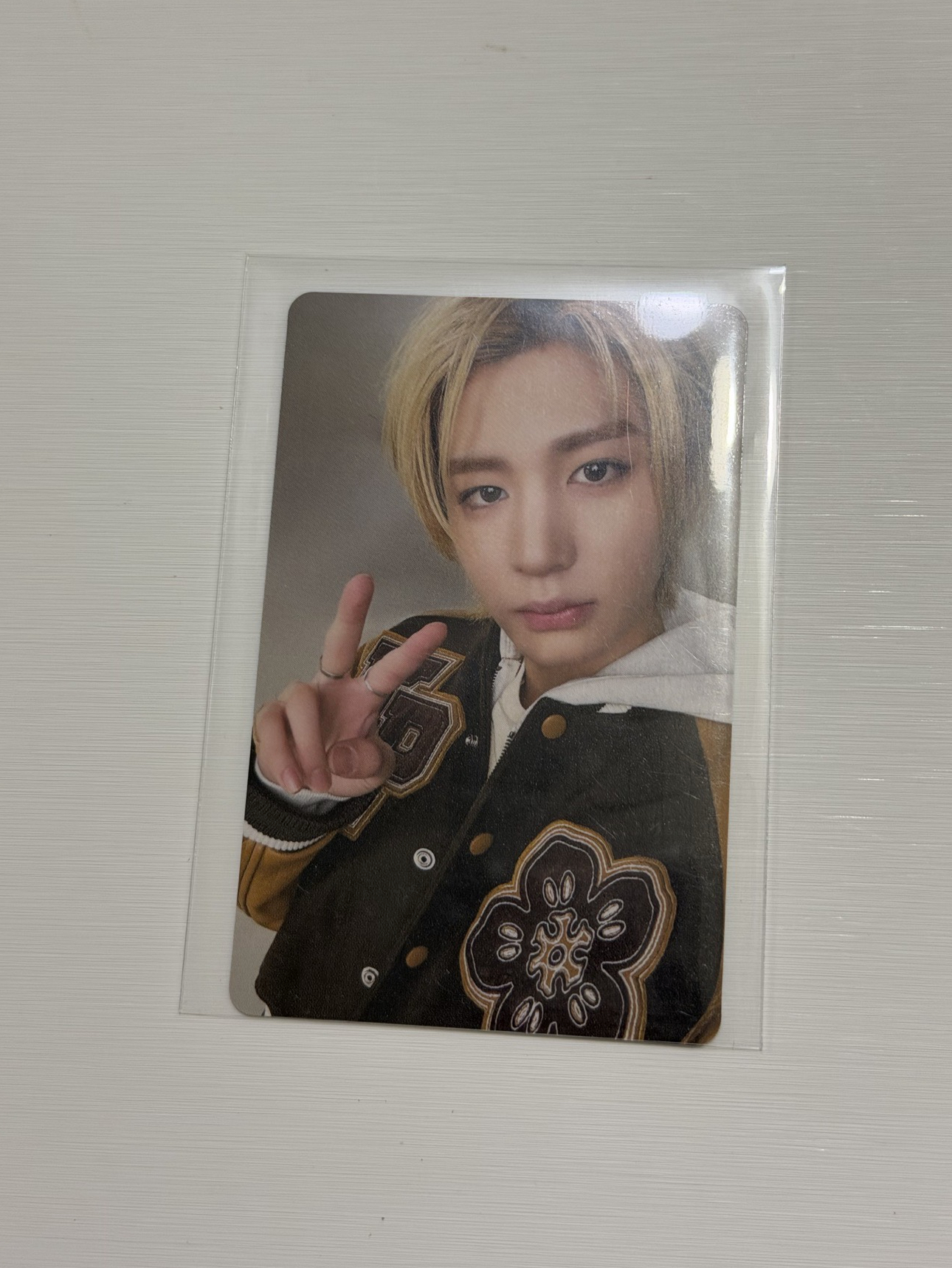 一巡日巡外套卡涵