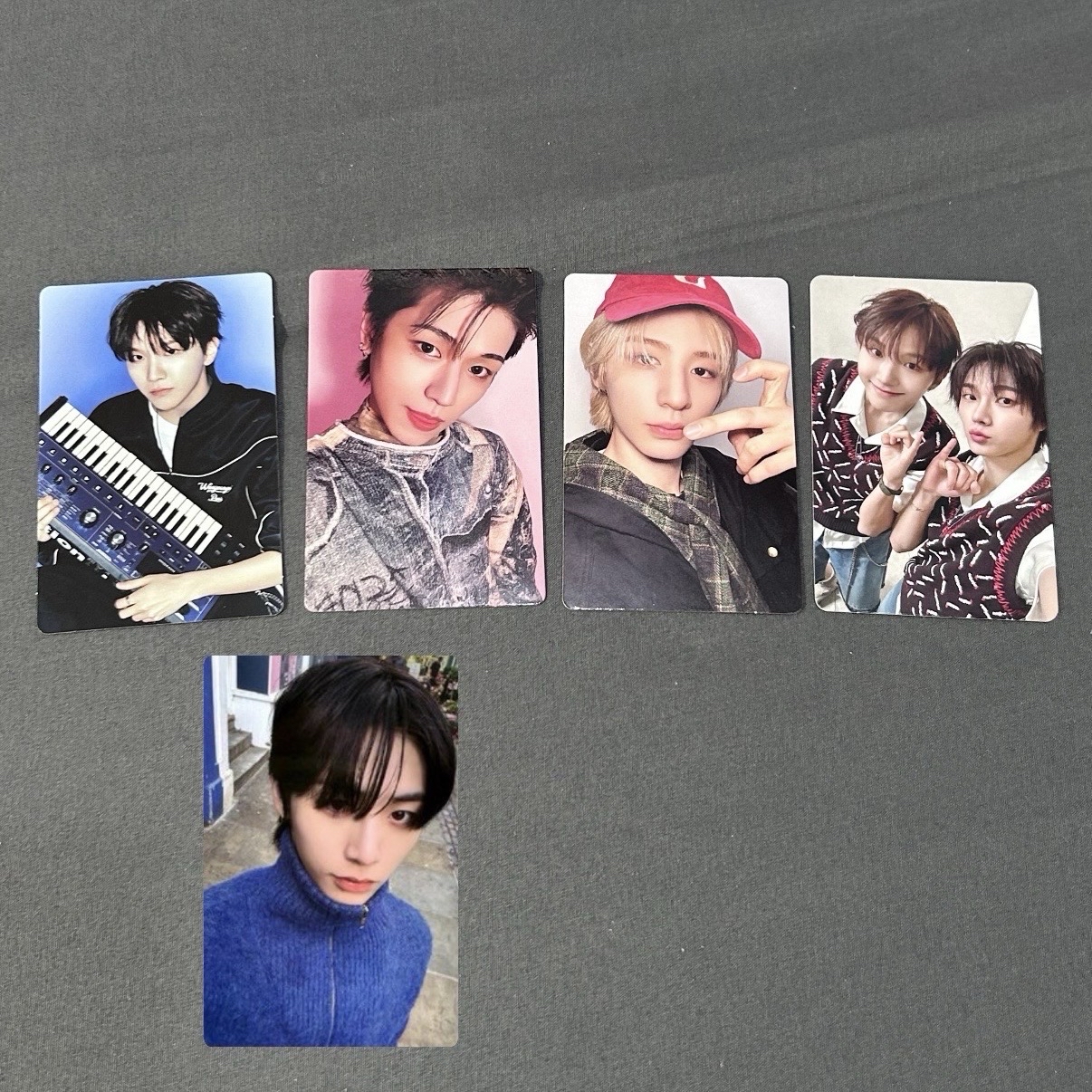 一些可可愛愛還帥帥的小紙片 5張卡一起出