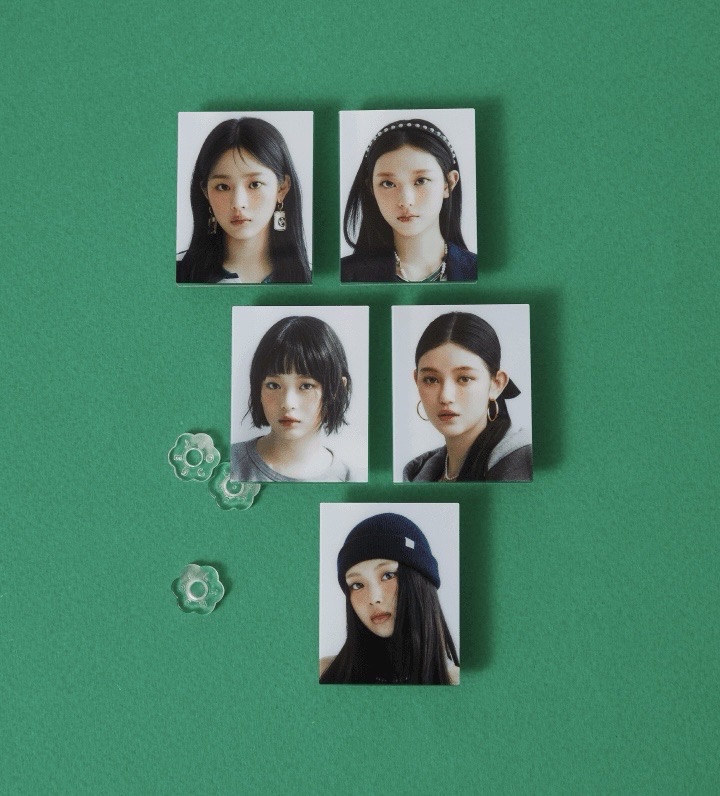 Newjeans Hanni 手燈扣