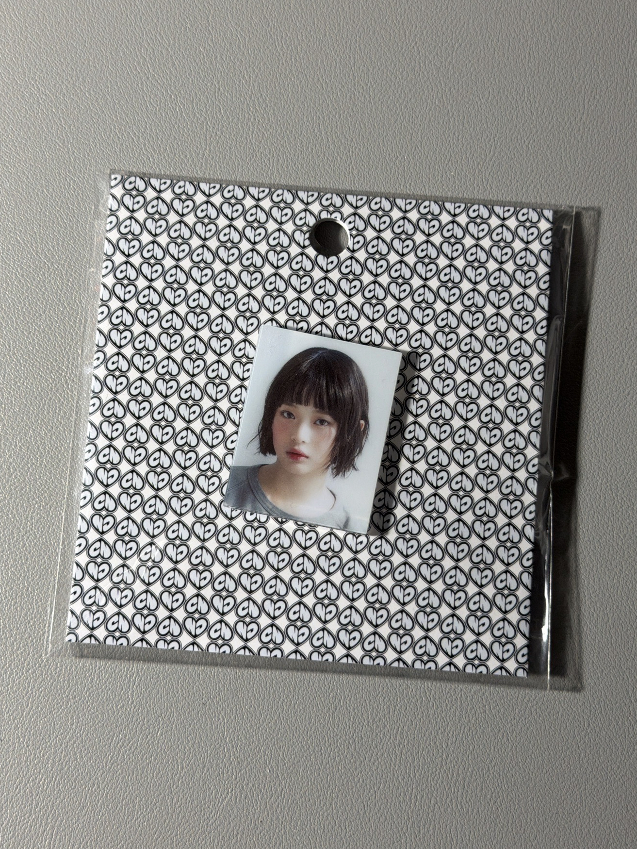 Newjeans Hanni 手燈扣