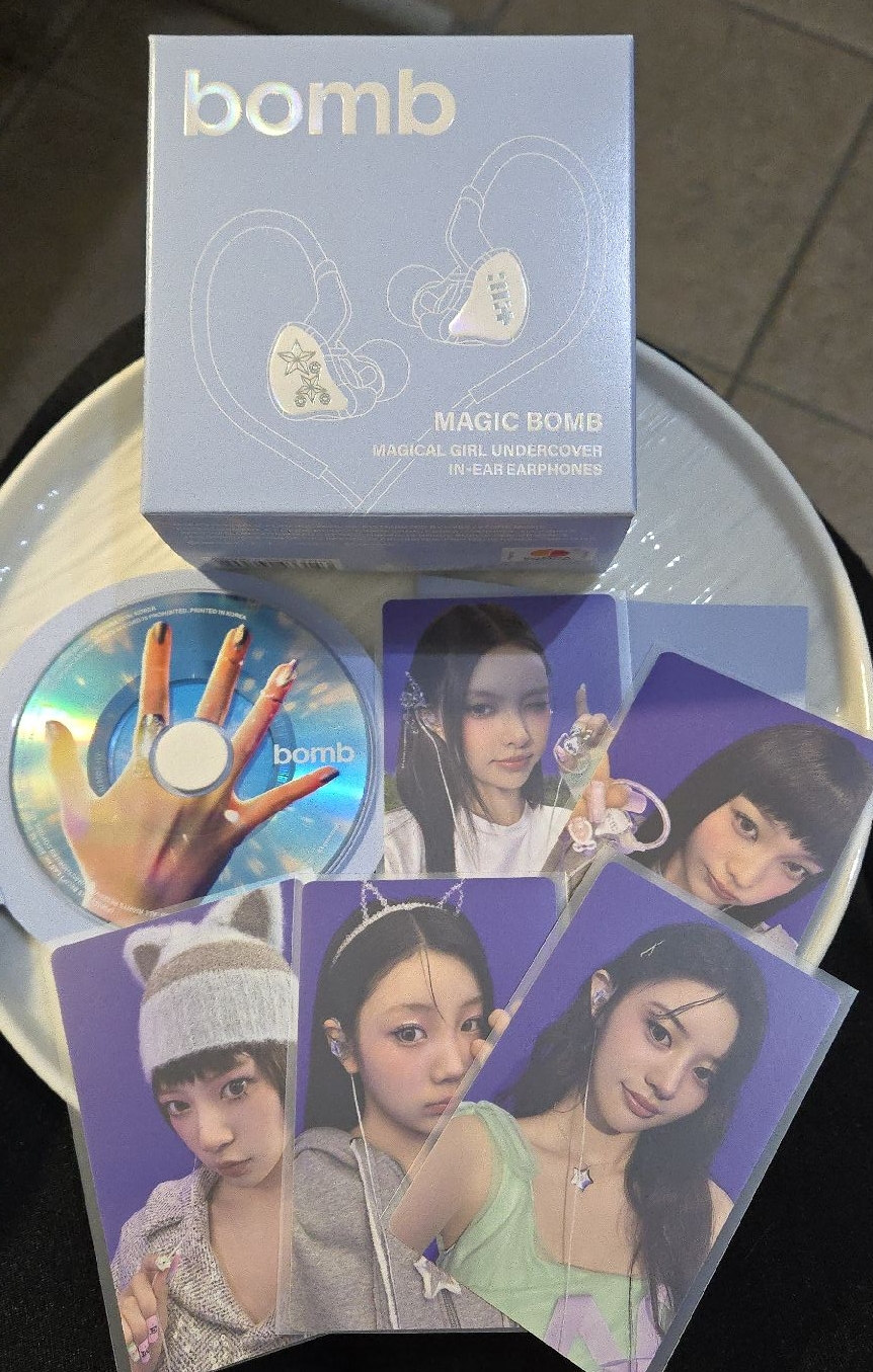 illit耳機專 空專！