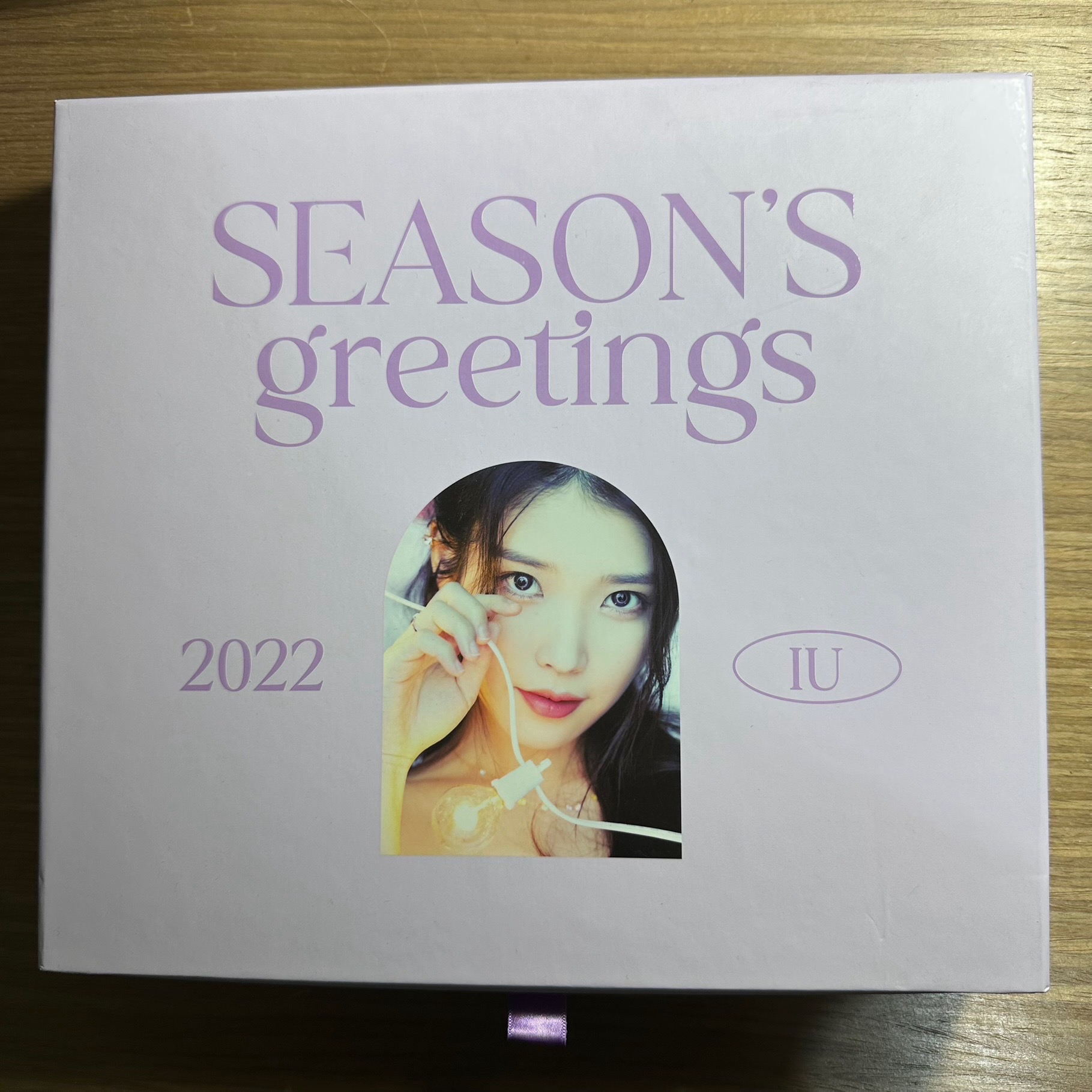 IU 李知恩 碎片集+2022年曆