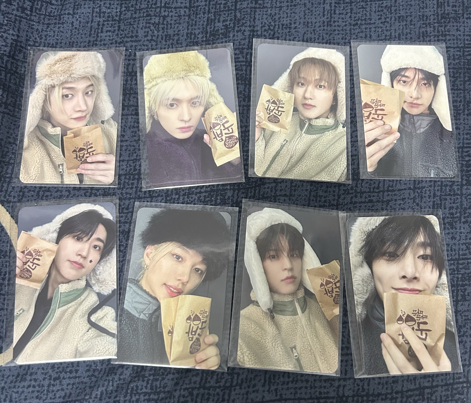 DO IT簽售卡一套