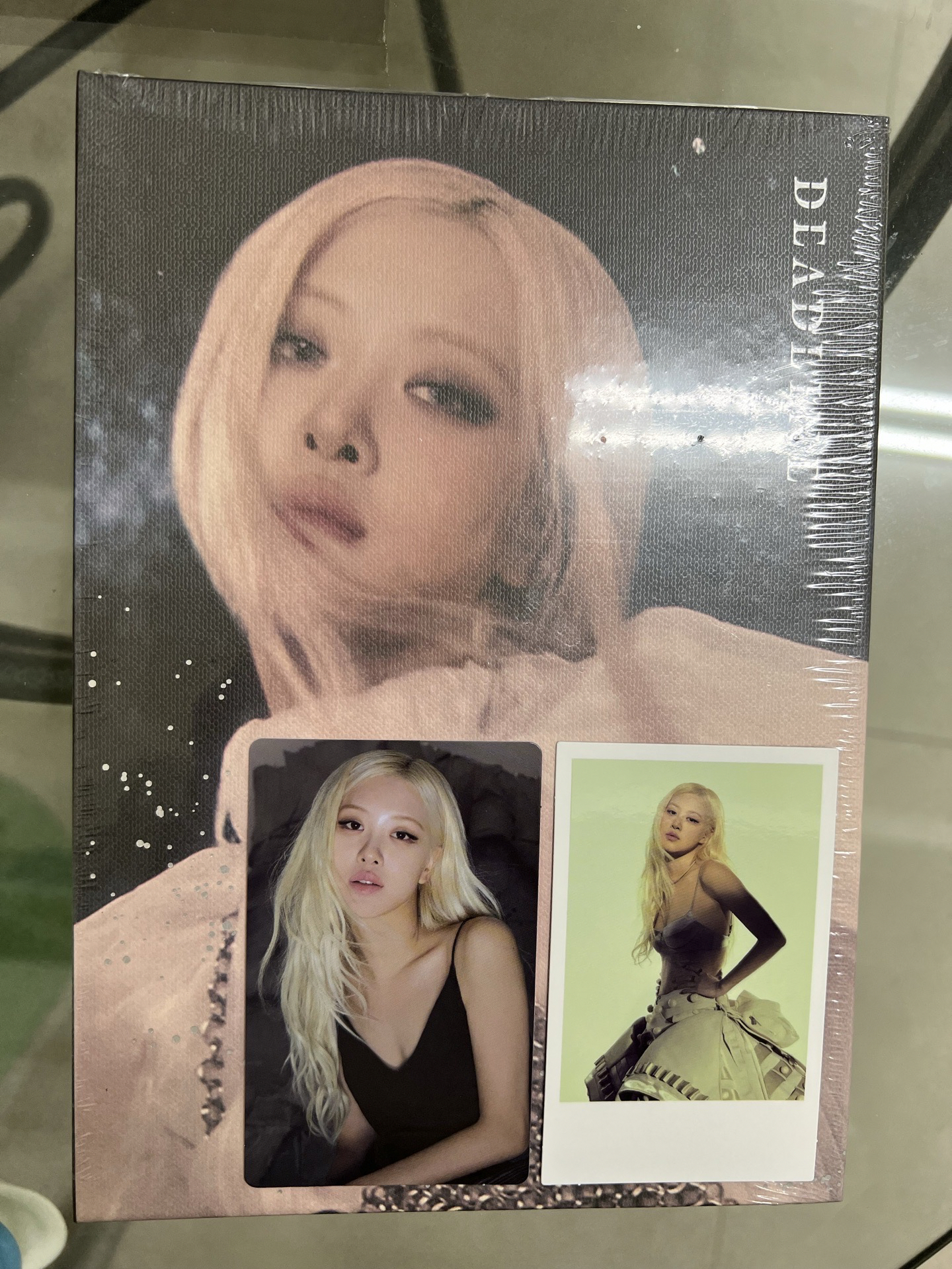 (現貨) 未拆專 + wvs特點卡