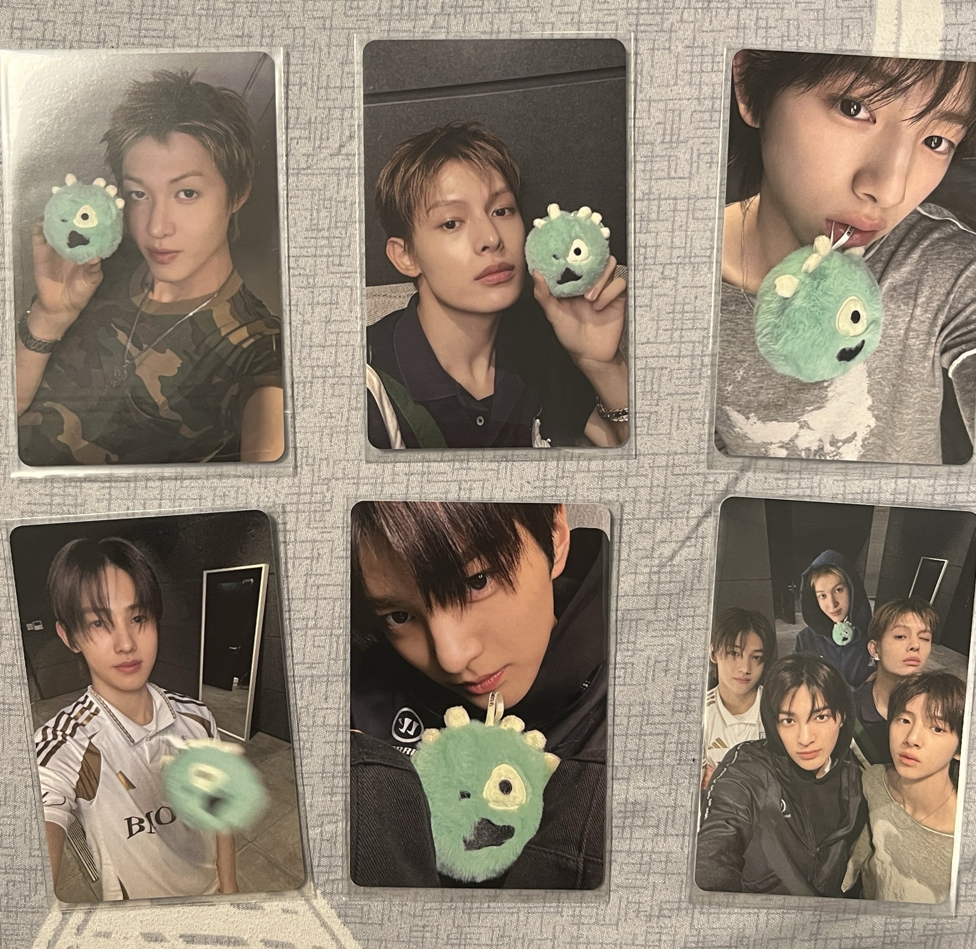 CORTIS 球專卡一套（團卡背後有黑點、馬丁卡背有損）可私訊議價