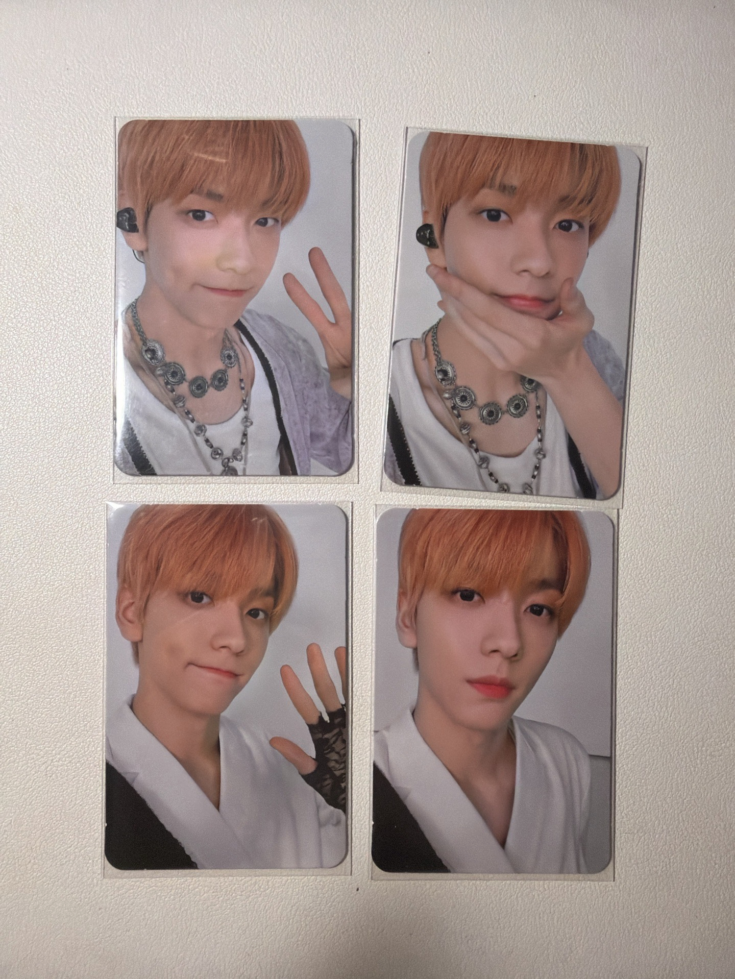 VR彬 一組四張出