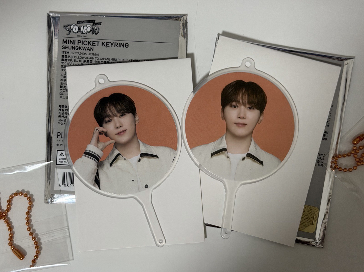 FOLLOW AGAIN 寛小扇 一套