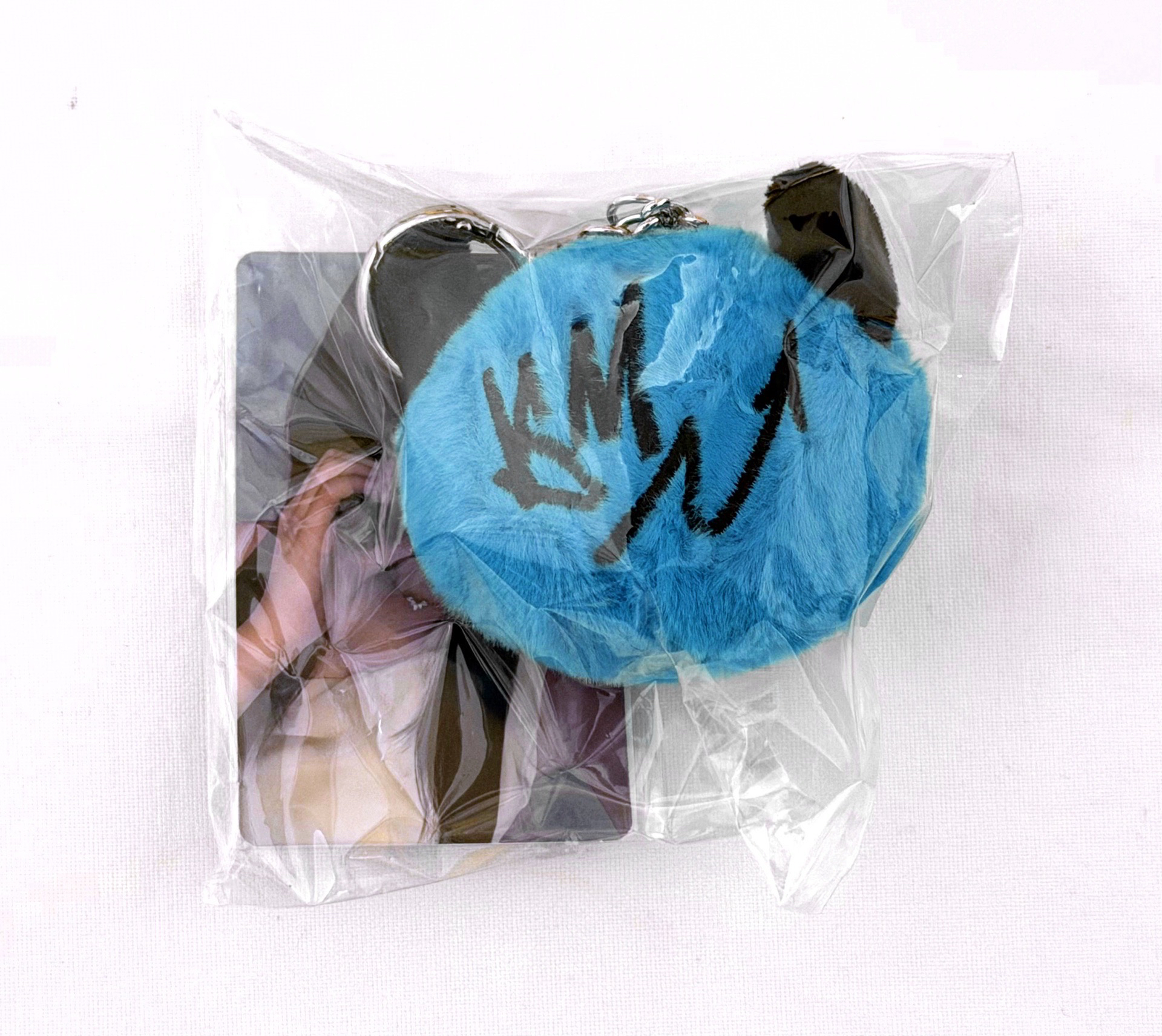 現貨🌟 Rora 茶 藍色吊飾球(含卡)