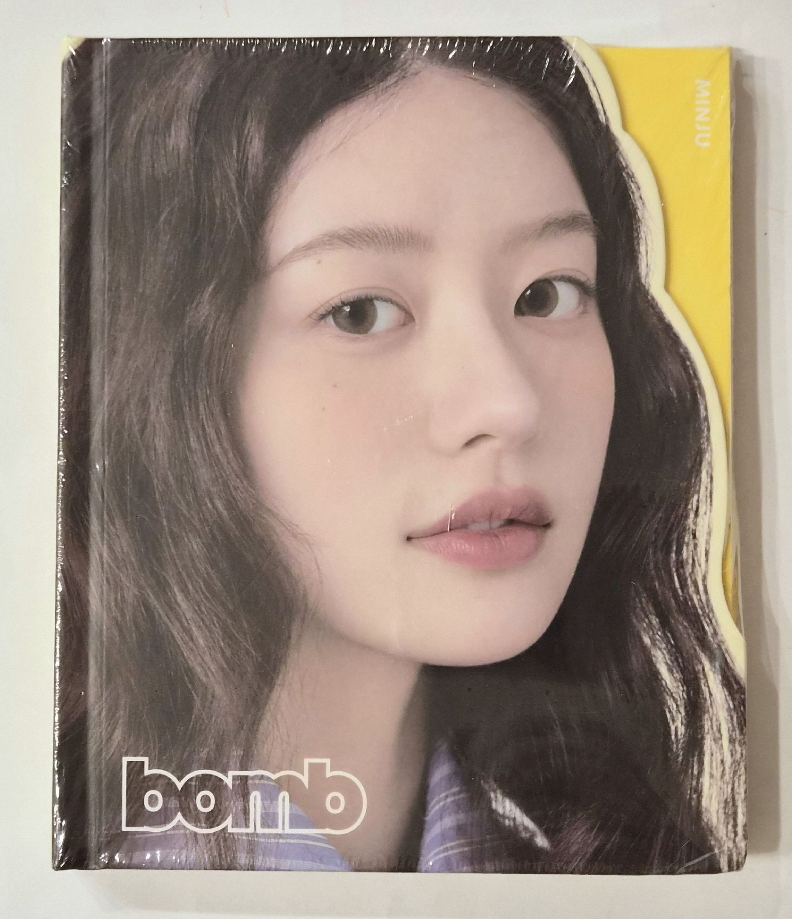 ILLIT 迷三 未拆專 bomb GLLIT ver. 單封 MINJI