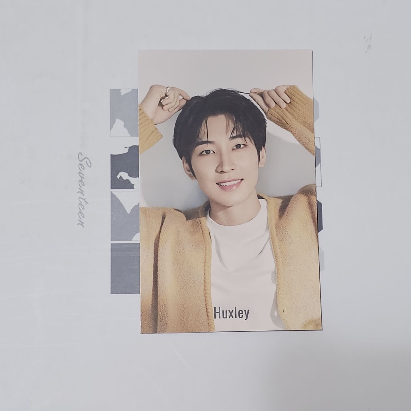 SEVENTEEN 圓佑 | Huxley代言小卡