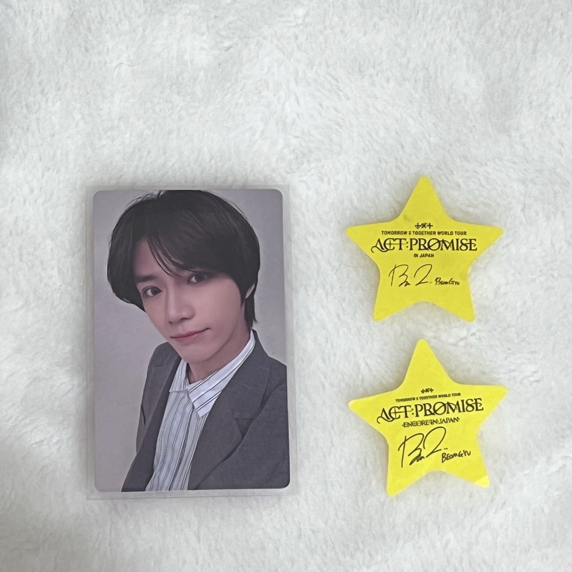 第二排中間 日巡圭