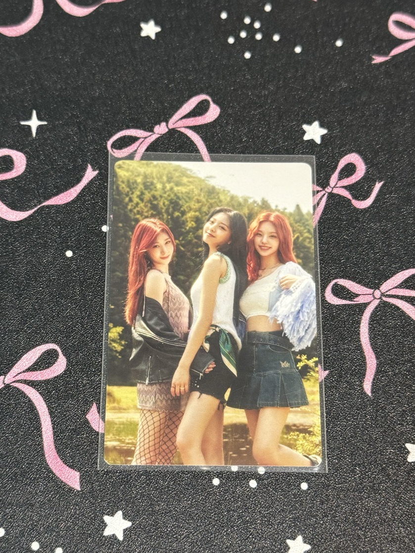 ITZY 濟州島三人卡