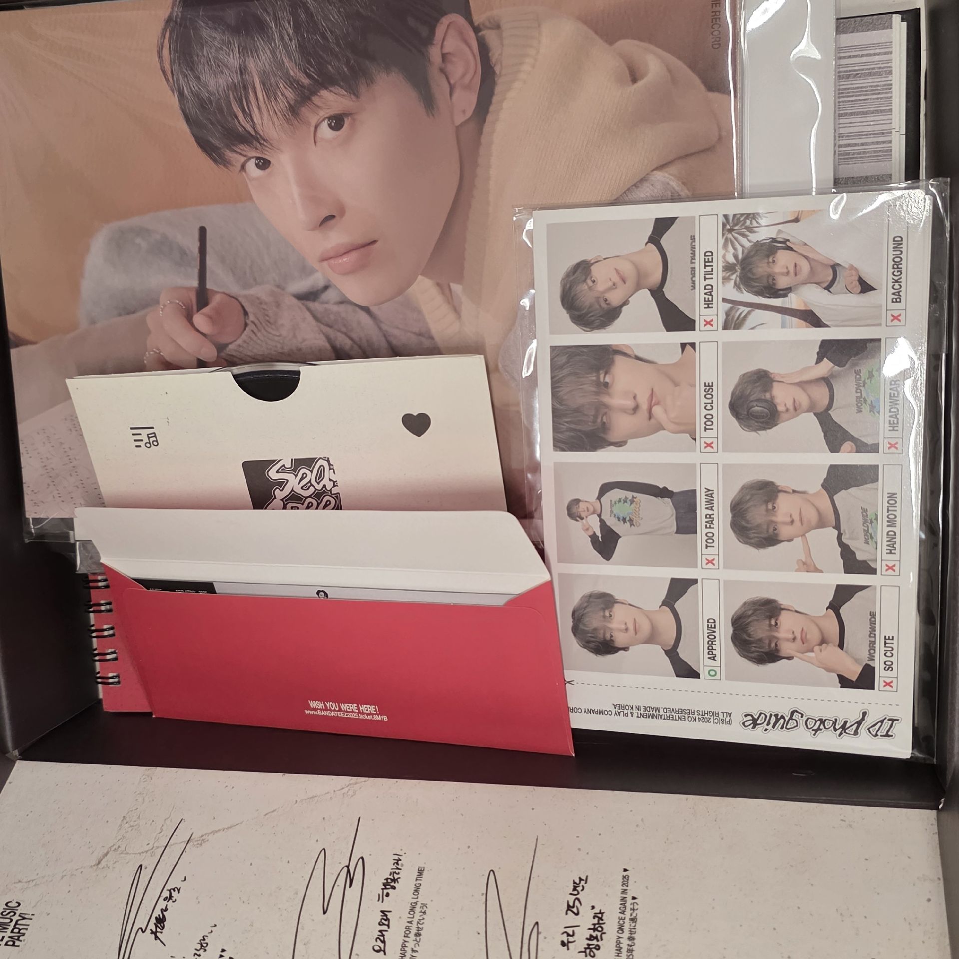 25年年曆紅版整套