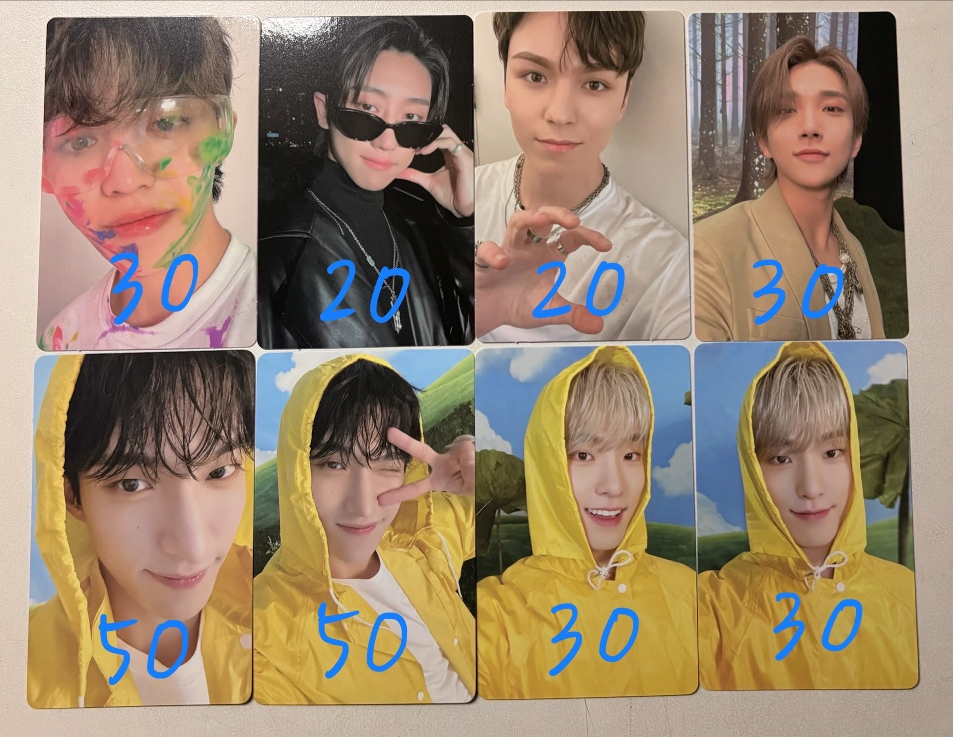 正四專卡、狗狗碩、雨衣奎