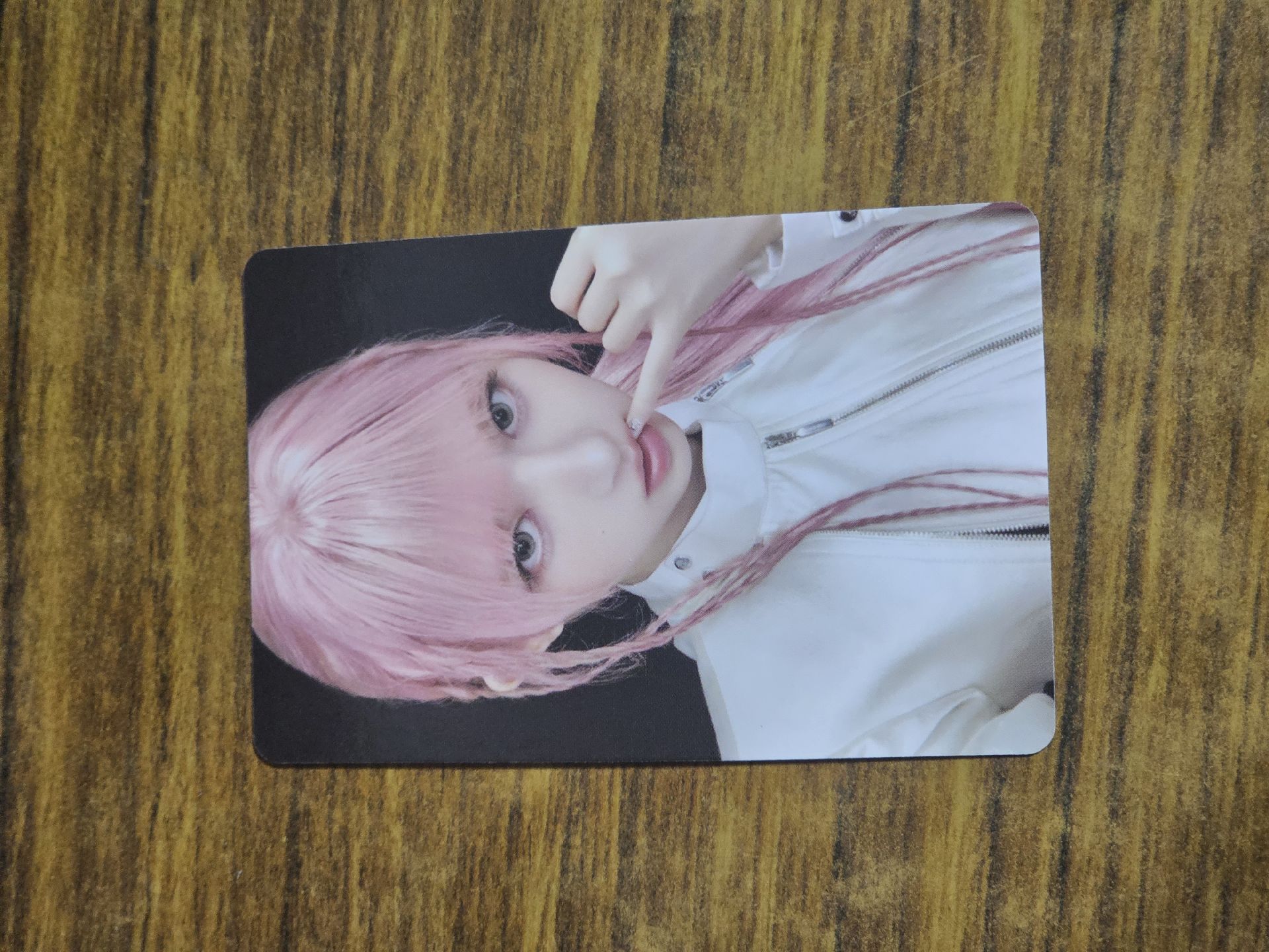 IVE 秋天 美網 特典