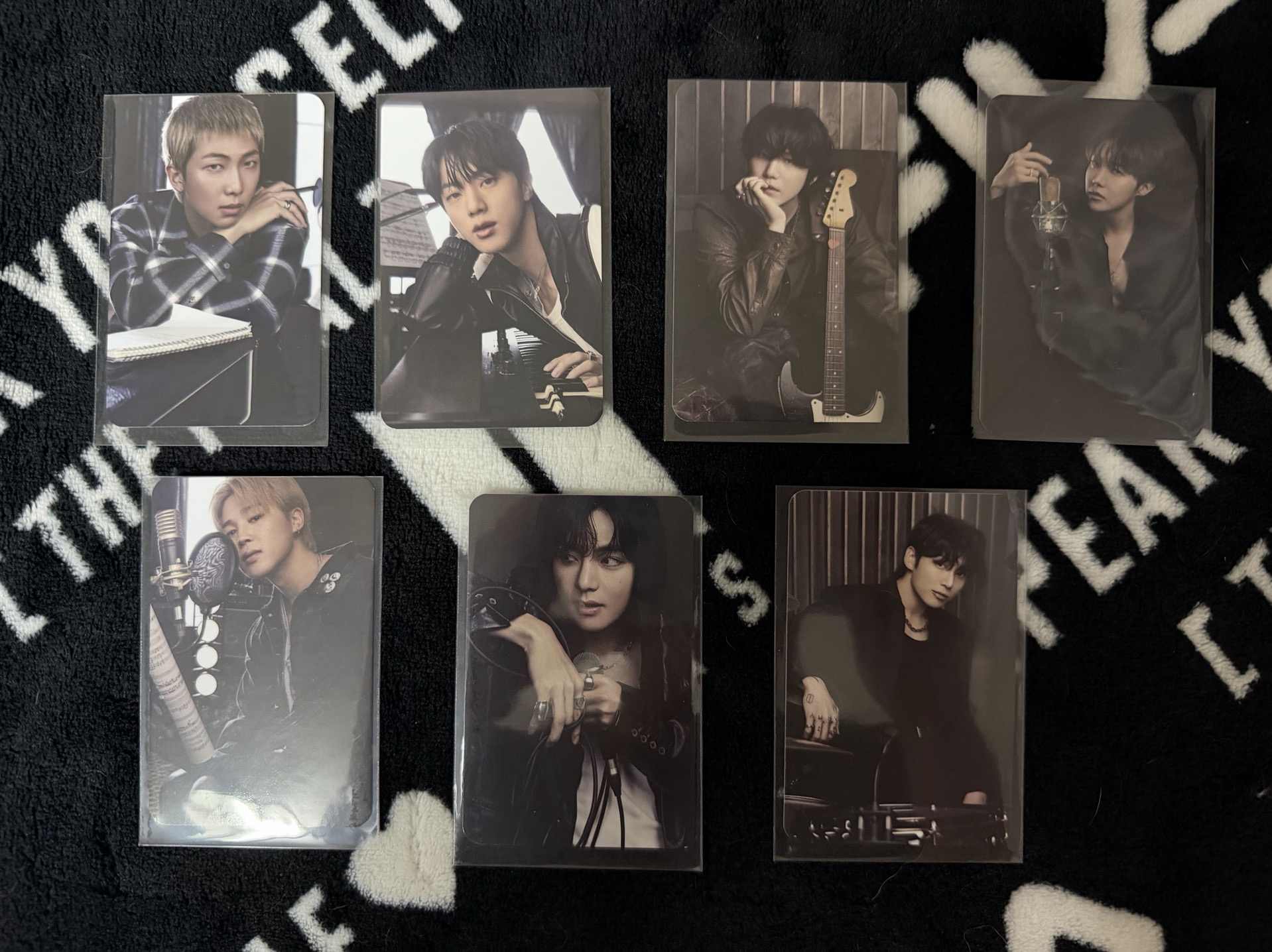 니니-台灣現貨💗BTS防彈少年團 ARIRANG阿拉丁通路特典