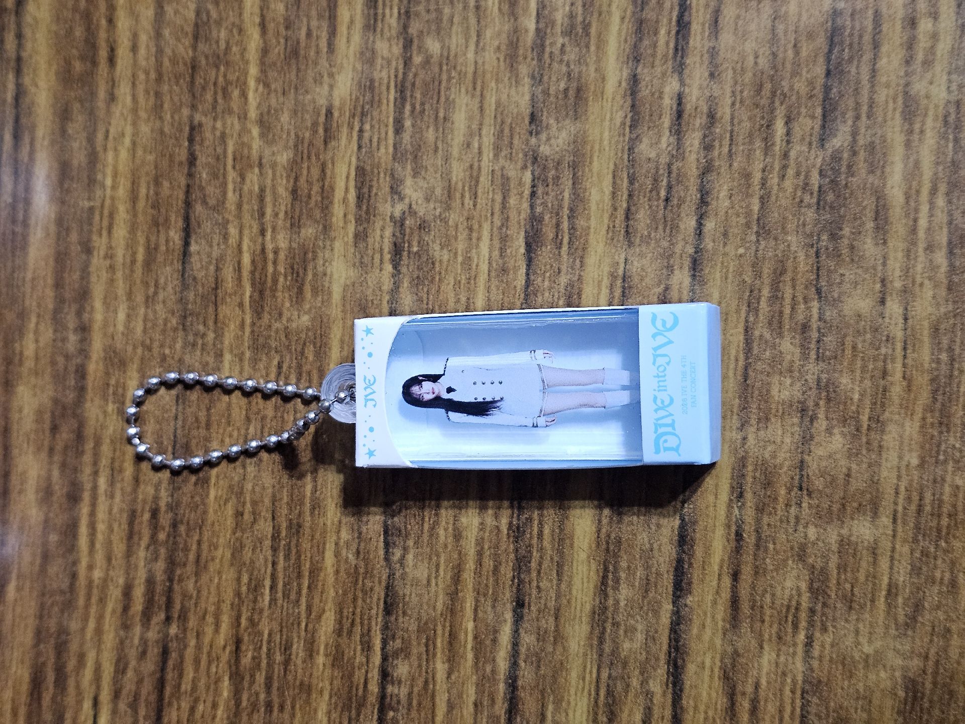 IVE 2026 FC 隨機鑰匙圈吊飾 LIZ