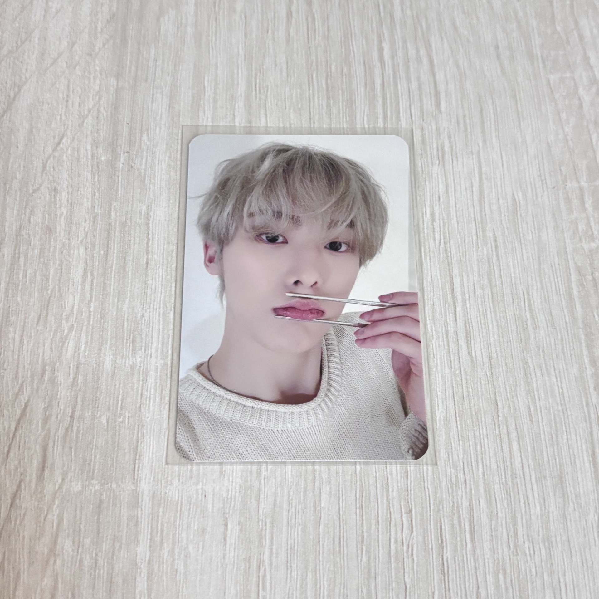 ASTRO 產賀台灣簽售中籤卡