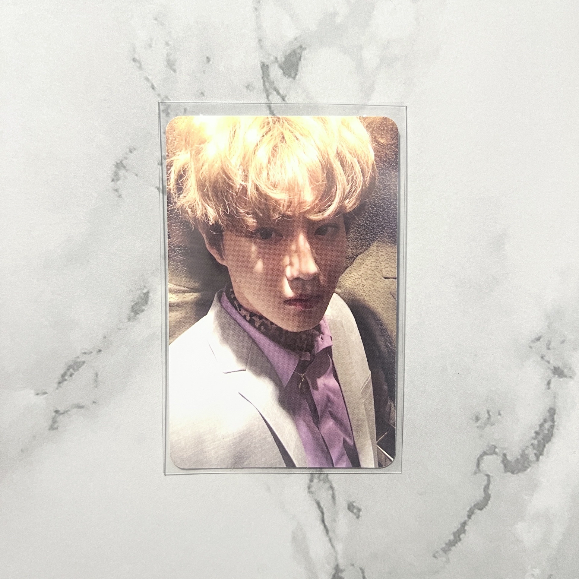 現貨 SUHO 小卡 Self-Portrait 專卡 