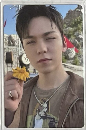 Follow to Seoul DVD小卡