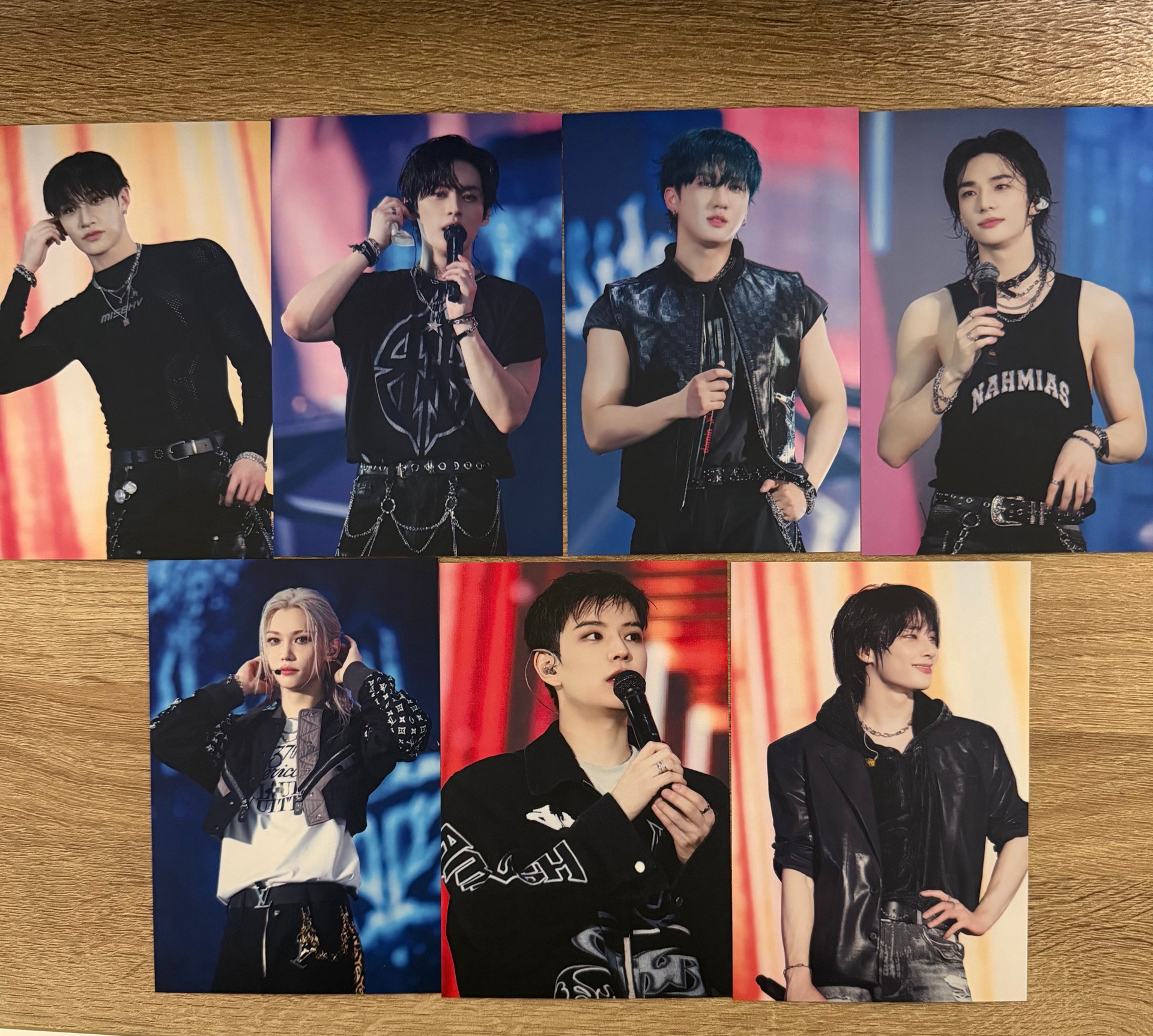 Stray kids Dominate 演唱會 DVD(藍光） Fans 通路特典 明信片 大卡