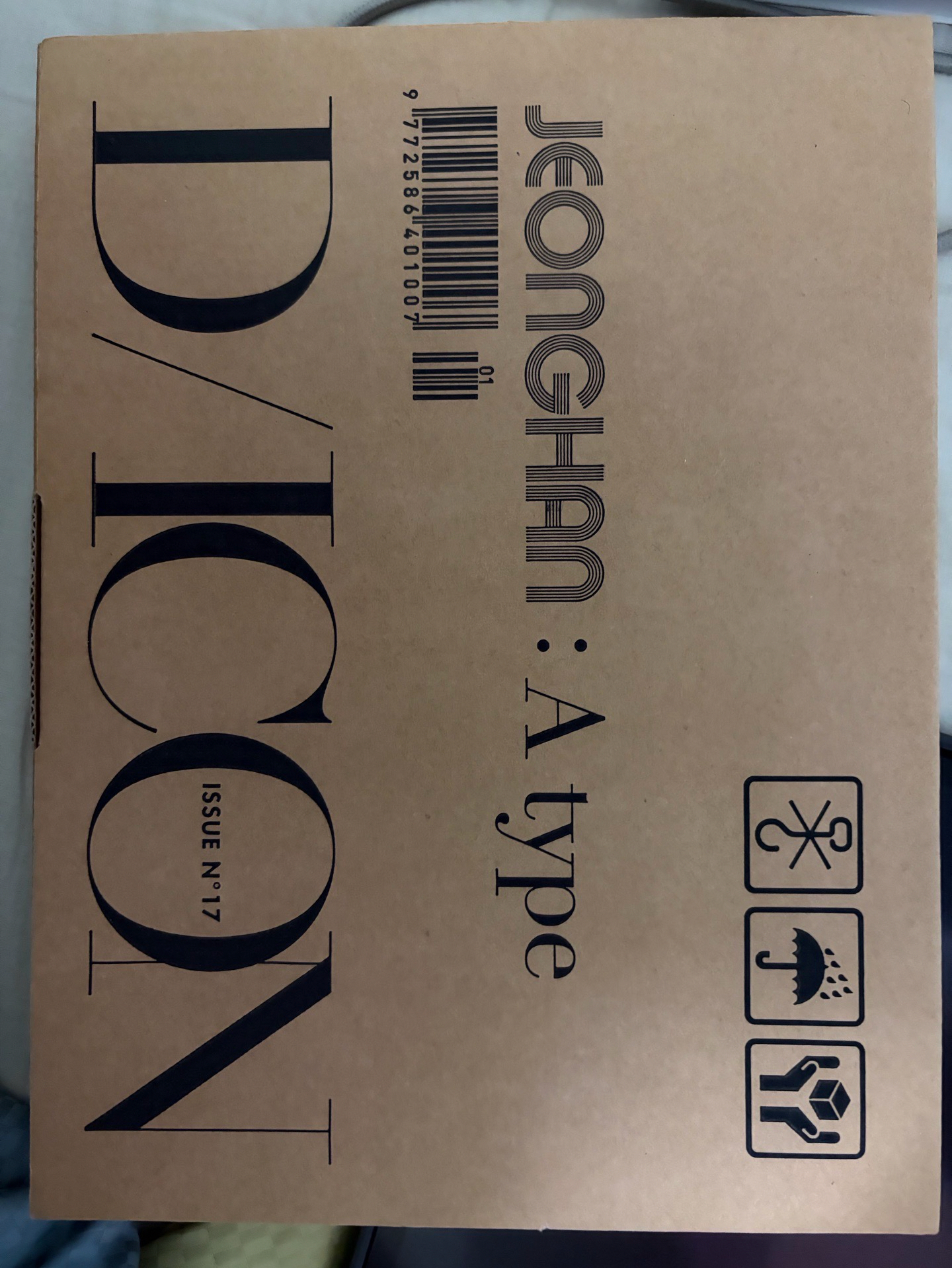 淨漢D社A版寫真（缺固卡，有特典卡*1）