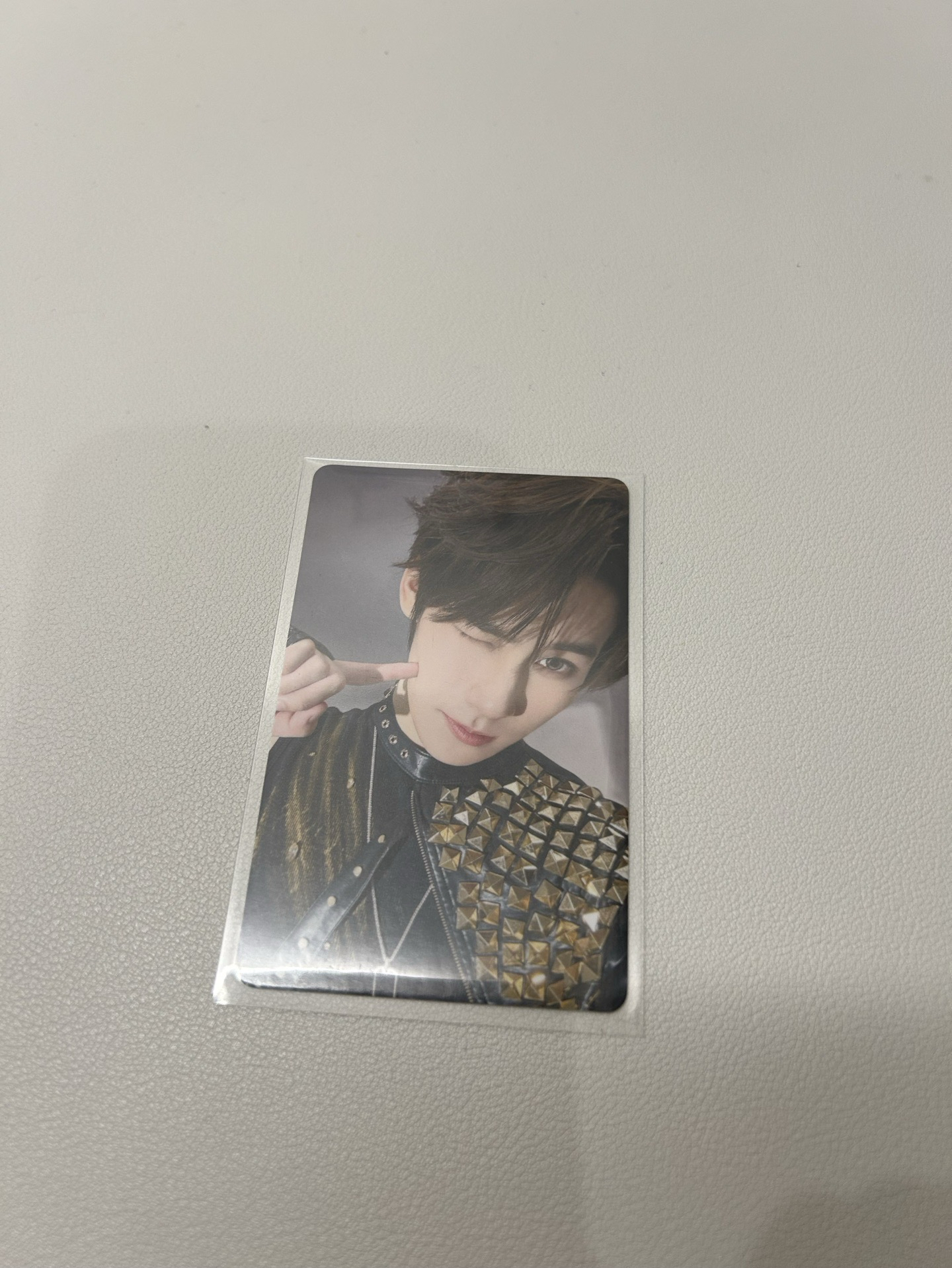 張真源樓非樓戳臉