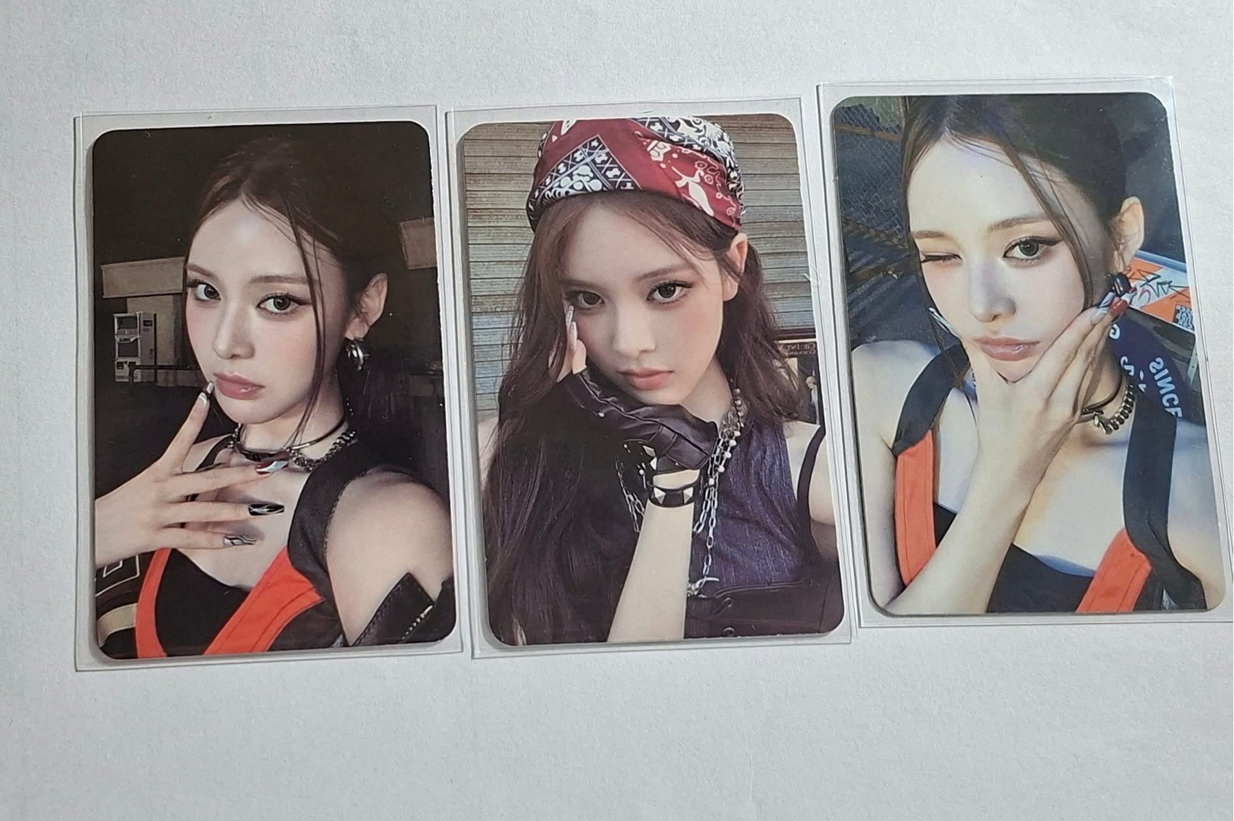 Izna Jeemin房智玟小卡