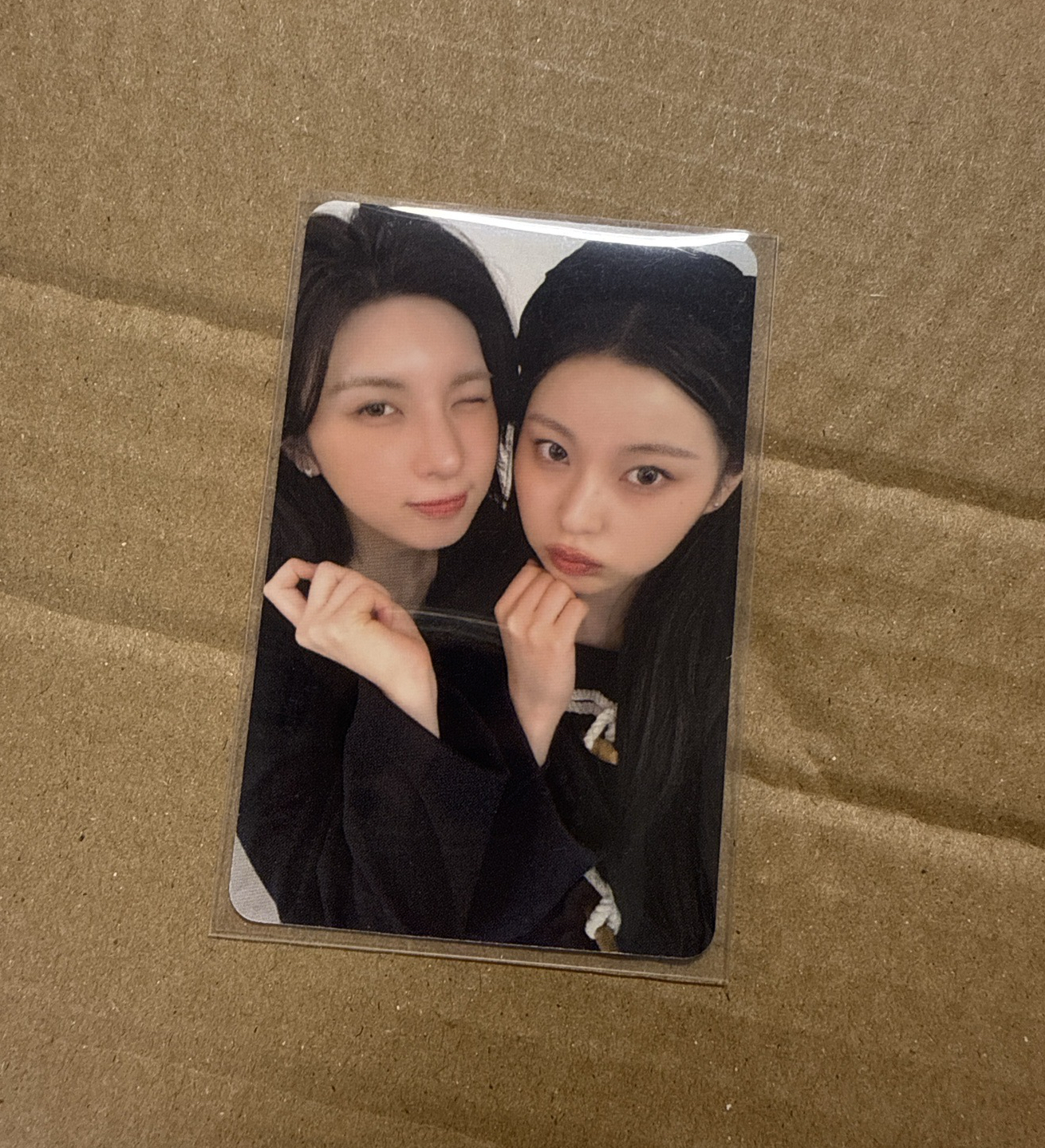 NMIXX AM大衣雙人裴圭