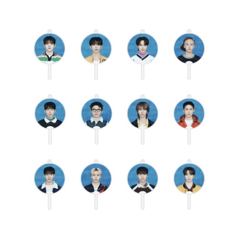 💎SEVENTEEN 2025CARAT LAND隨機小扇-秀