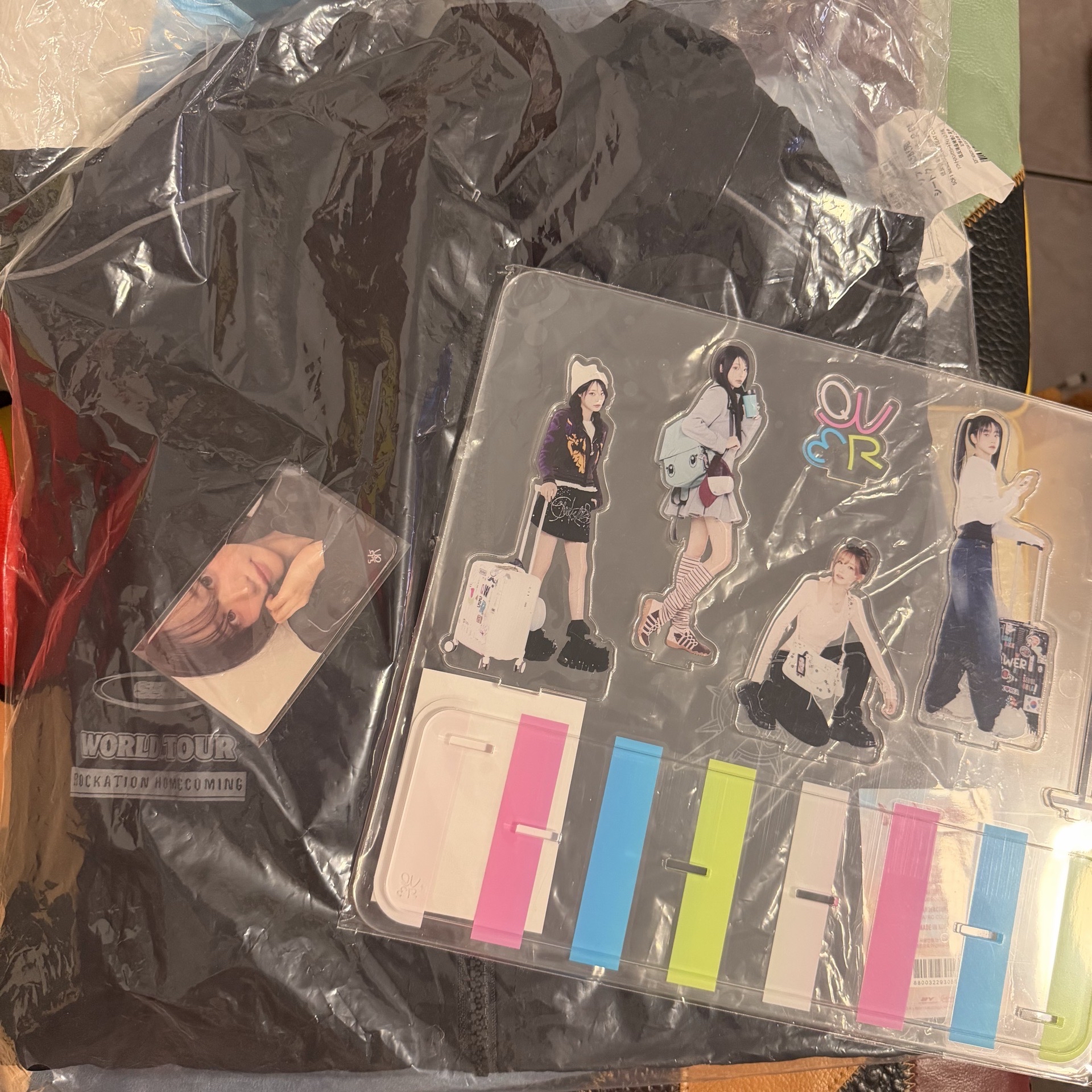 QWER一巡 安可外套+立牌