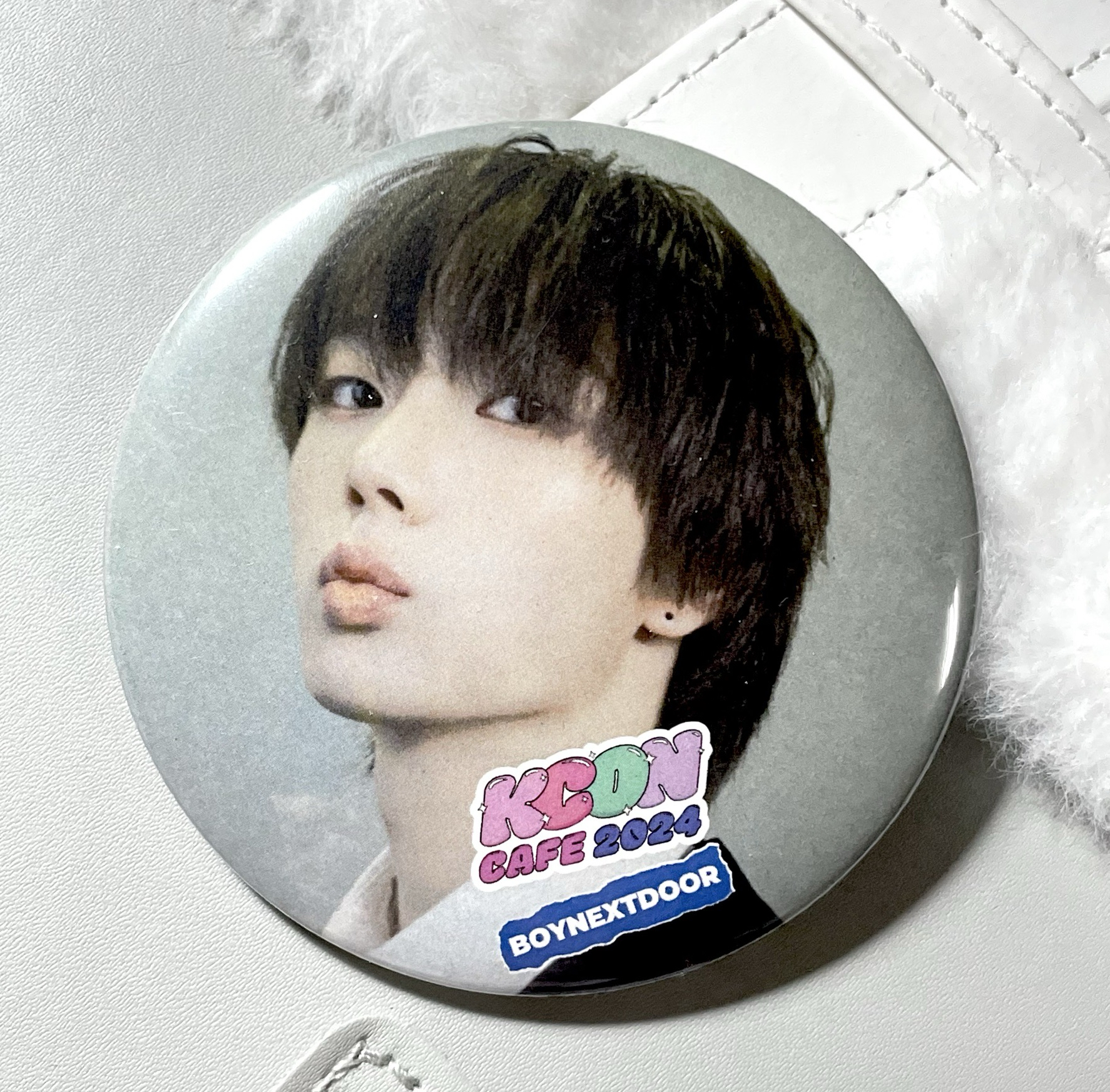 🐧朴成淏 kcon徽章