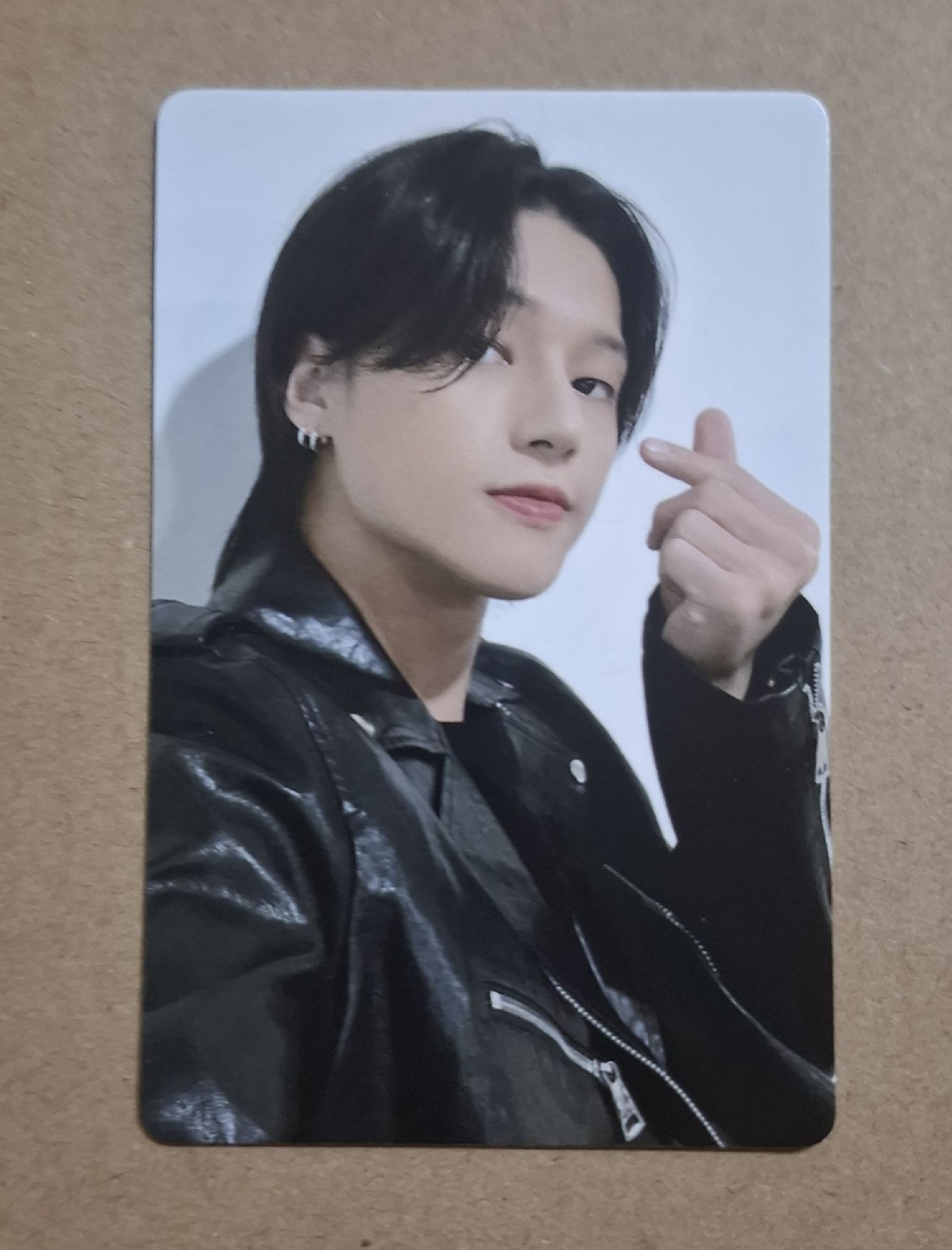 小黑貓比心 中文卡背