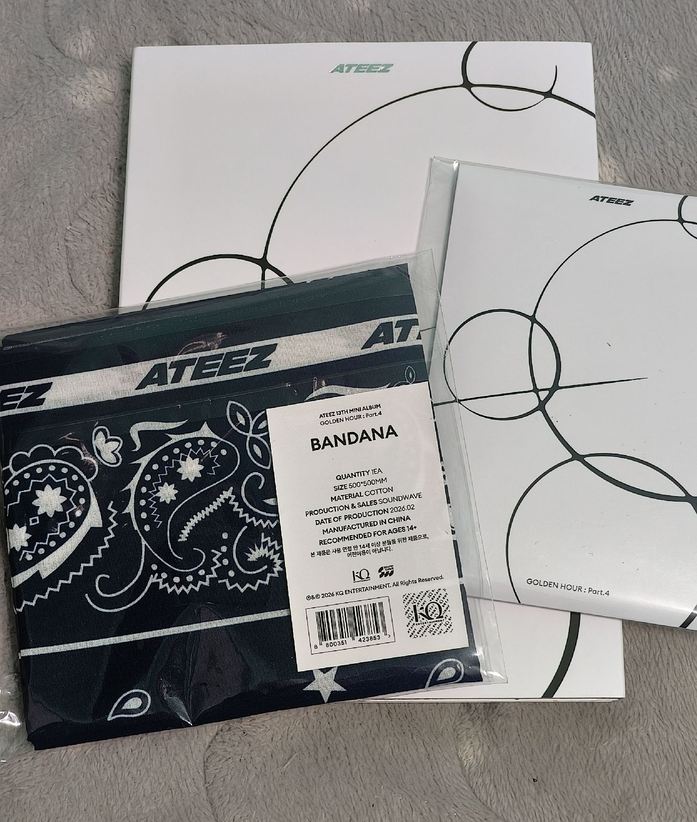 快閃店 全新未拆方巾