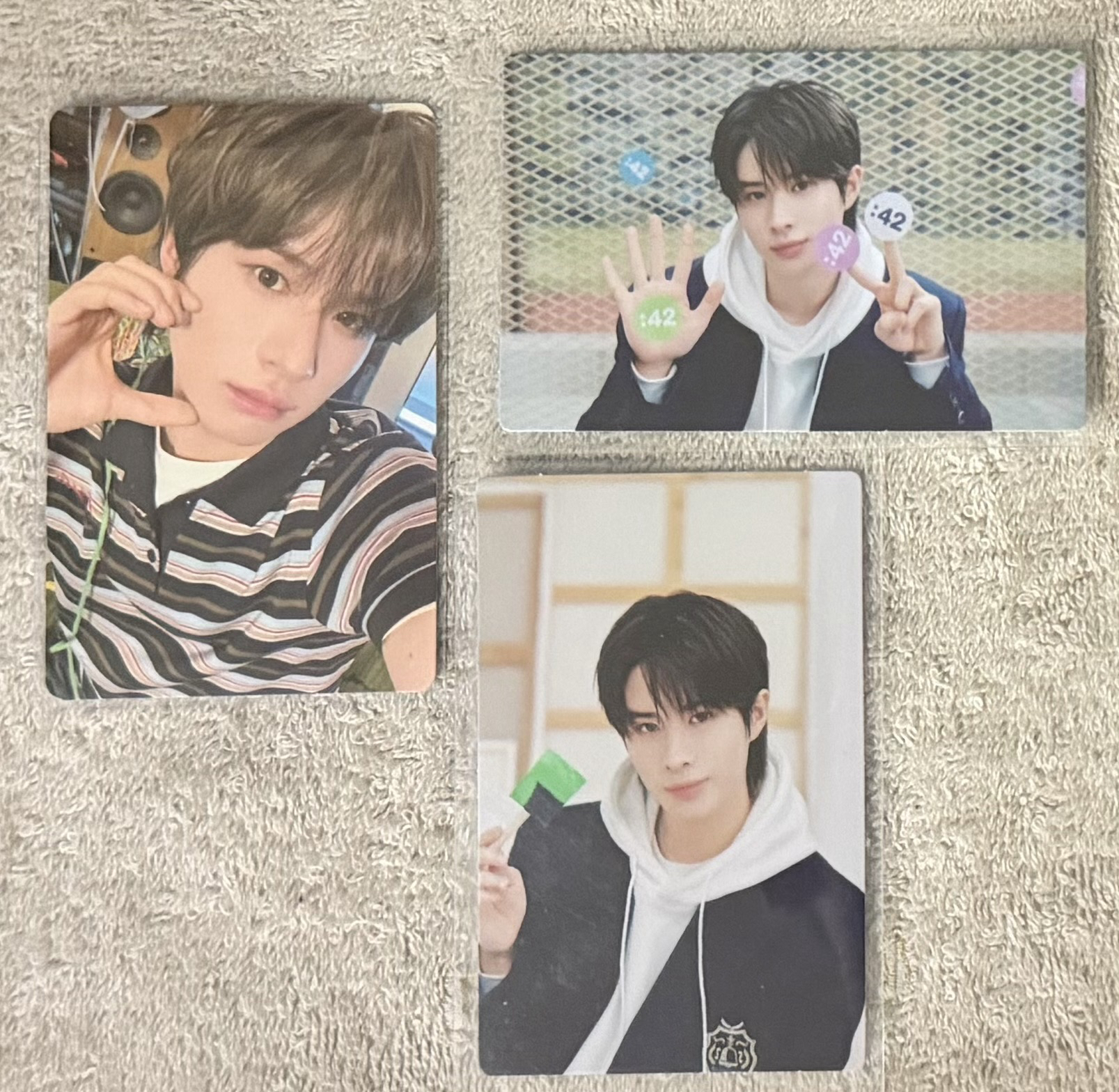 可愛的忙內炅潣組合