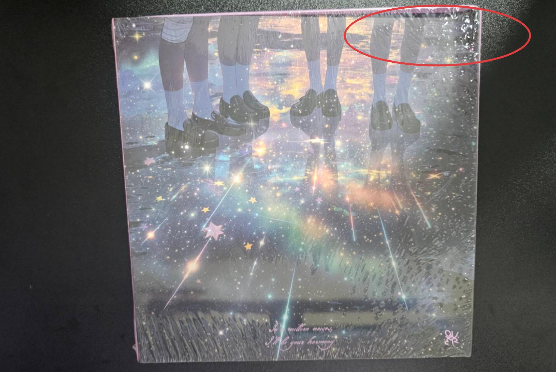 qwer 迷三未拆一套 （外觀有損）