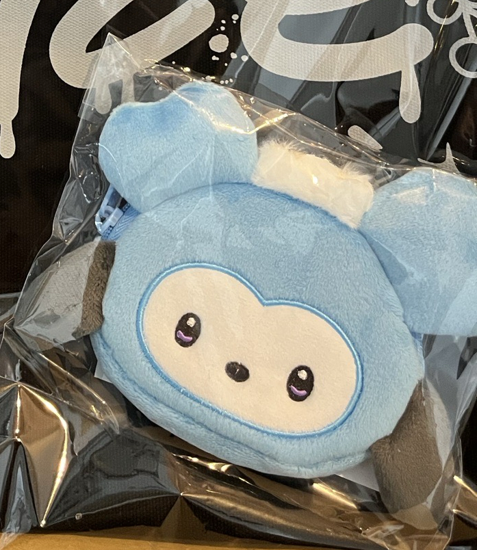 TWICE 日本場週 三麗鷗 娜璉徽章套