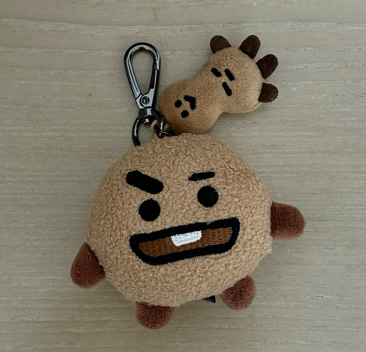 BT21 shooky 吊飾 初代