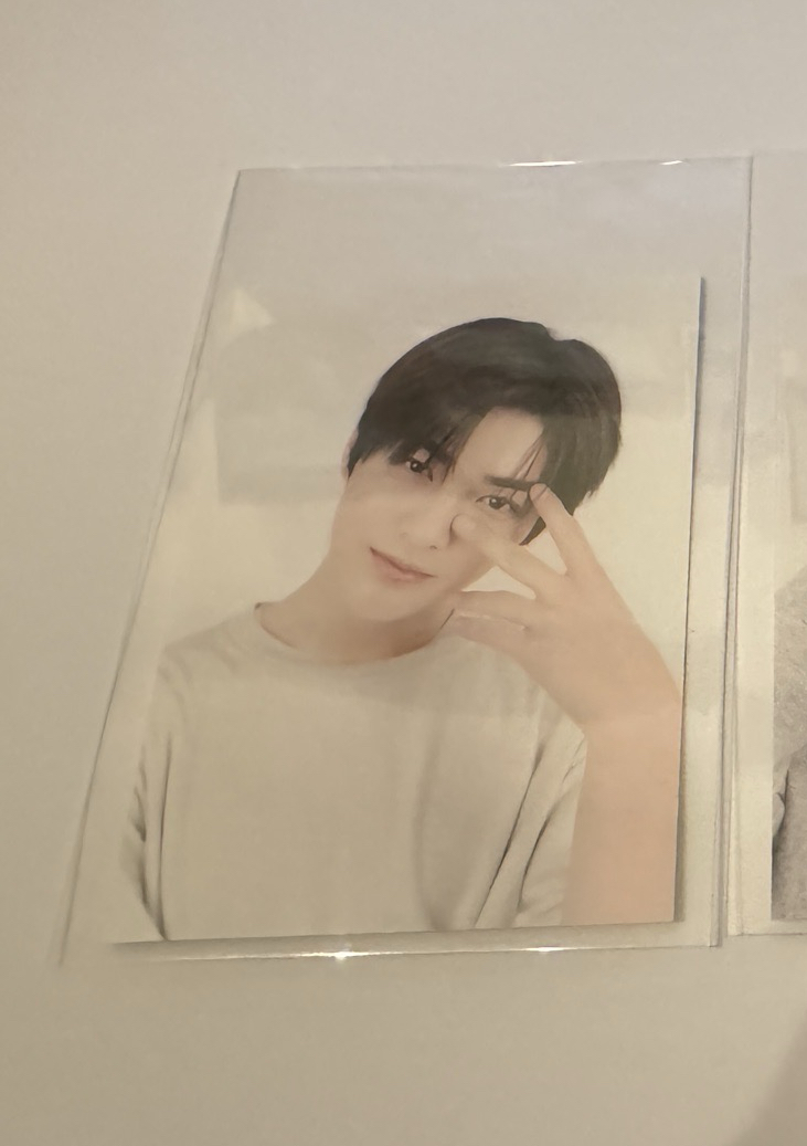 安錢鎬 隱眼代言卡